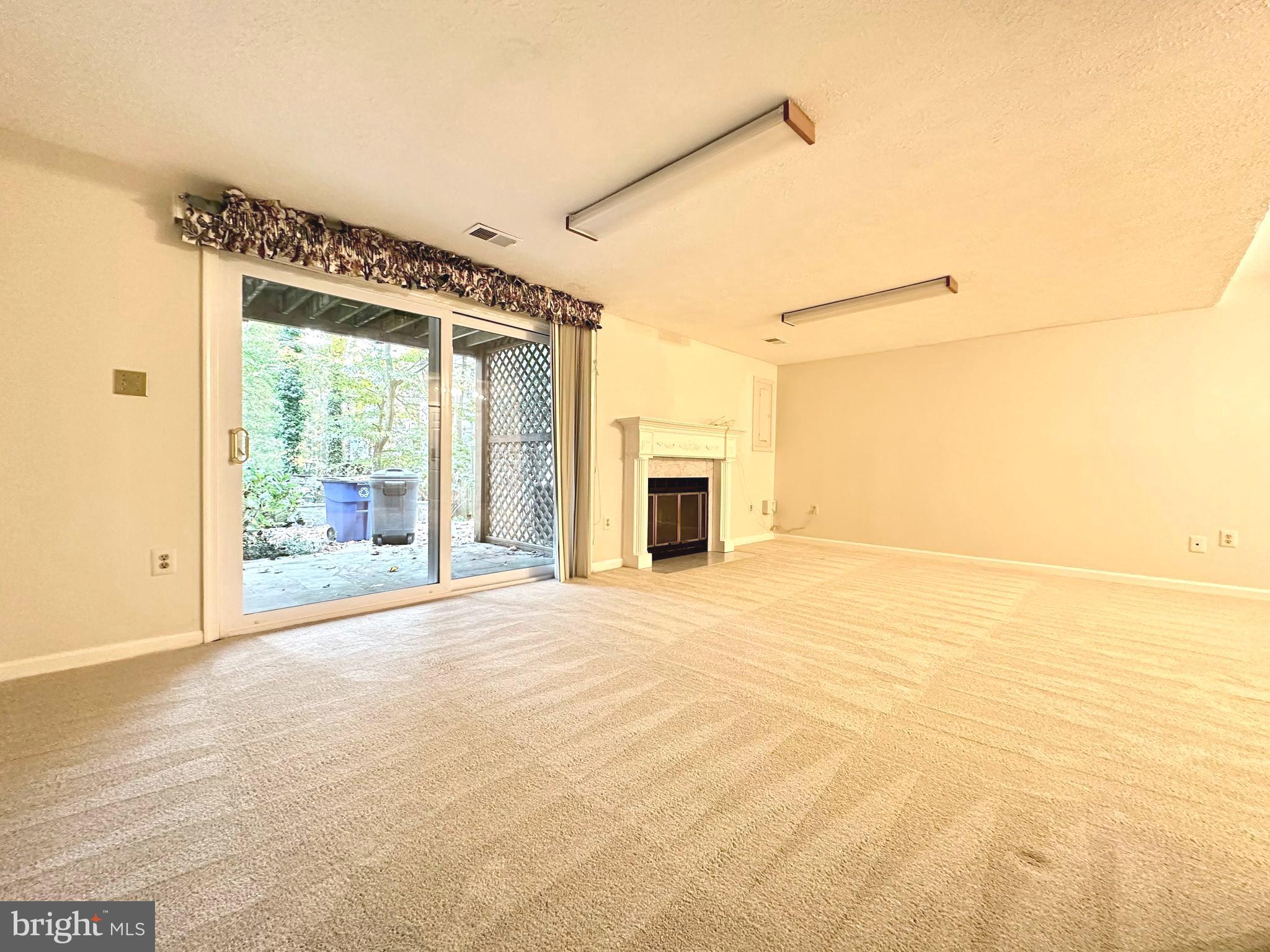 TRIPOLIS AT LAKE BRADDOCK - Residential Lease