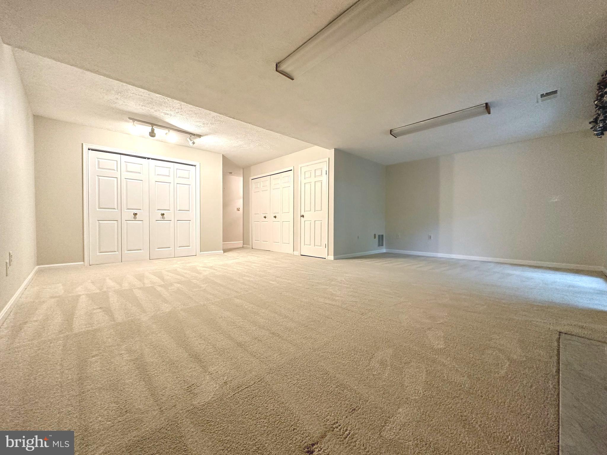 TRIPOLIS AT LAKE BRADDOCK - Residential Lease