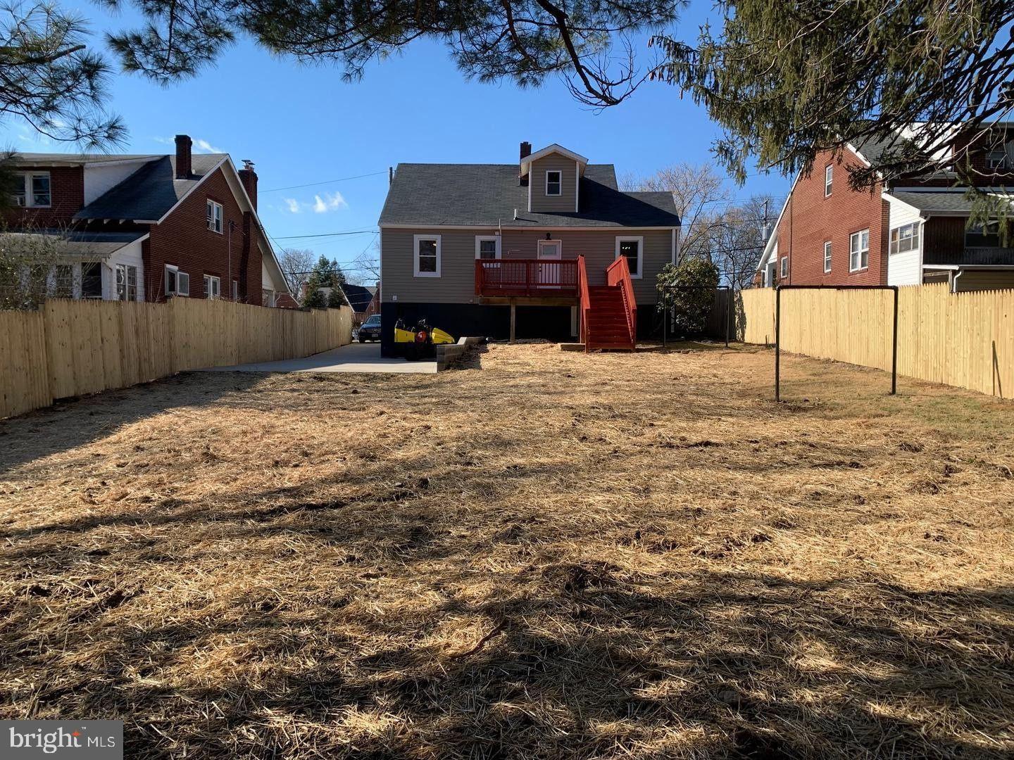 SEVEN OAKS - Residential