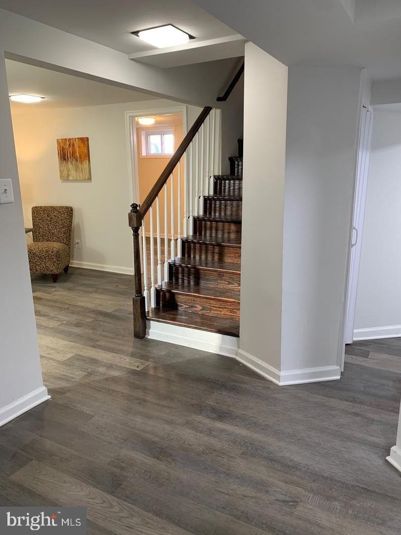 SEVEN OAKS - Residential