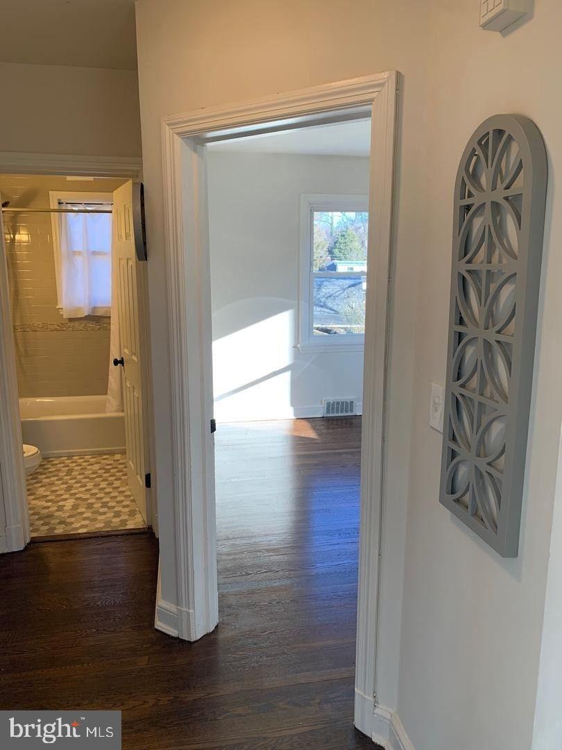 SEVEN OAKS - Residential