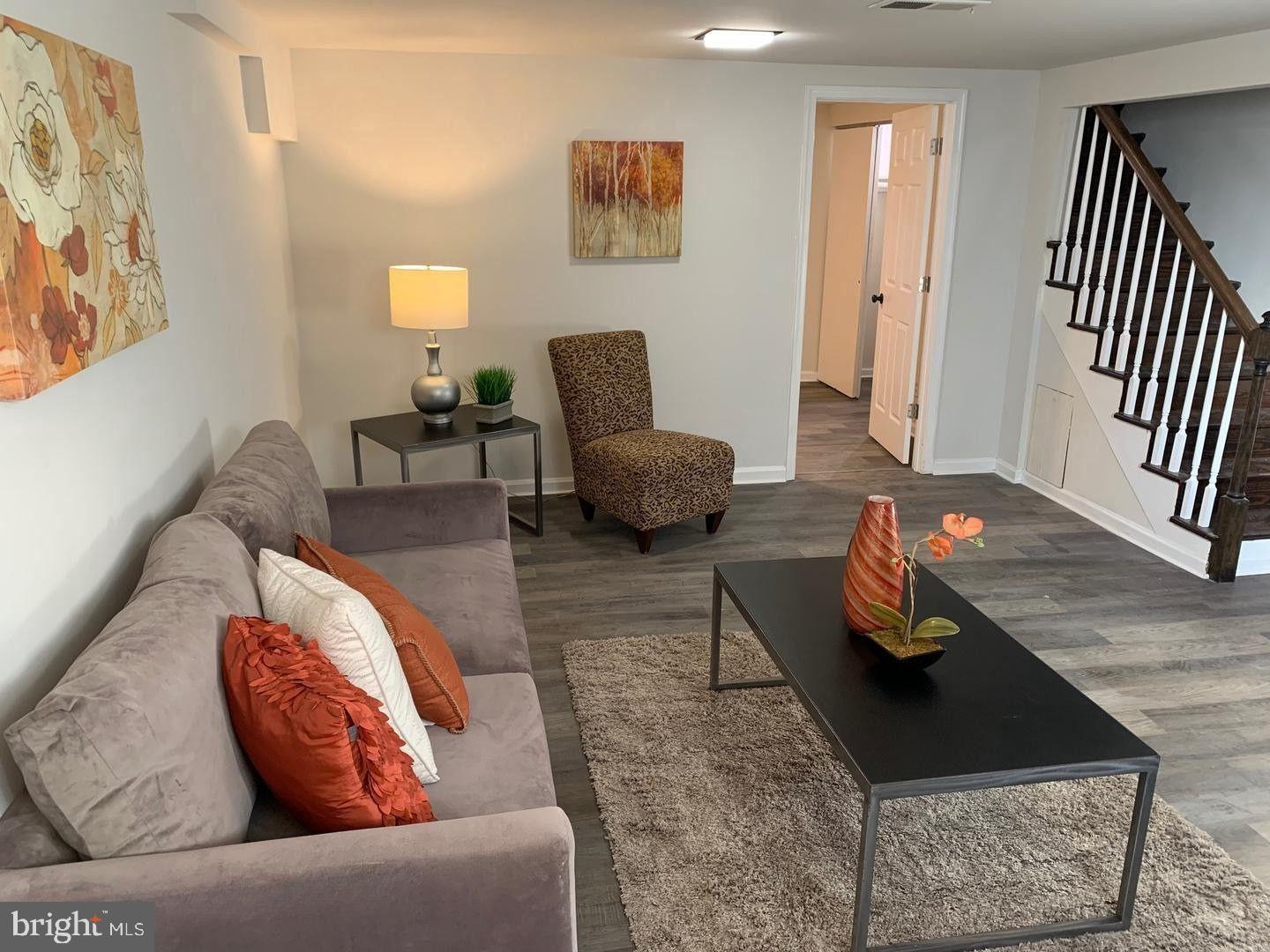 SEVEN OAKS - Residential