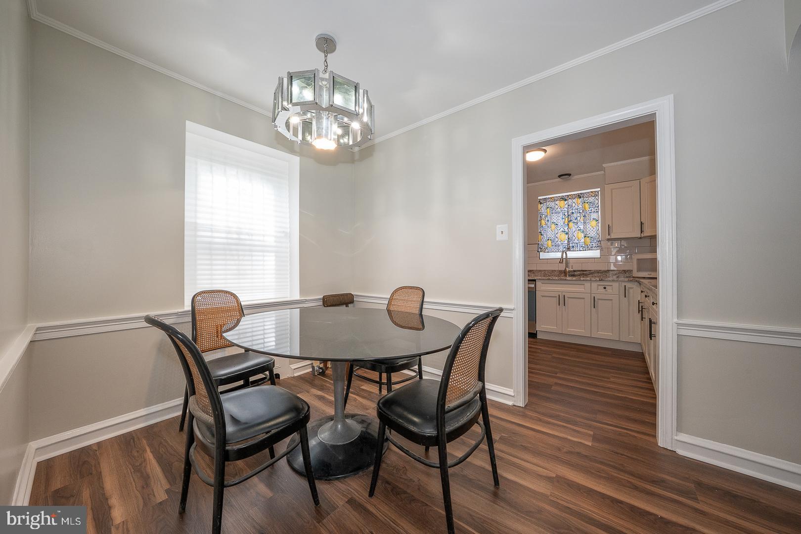 EAST OAK LANE - Residential