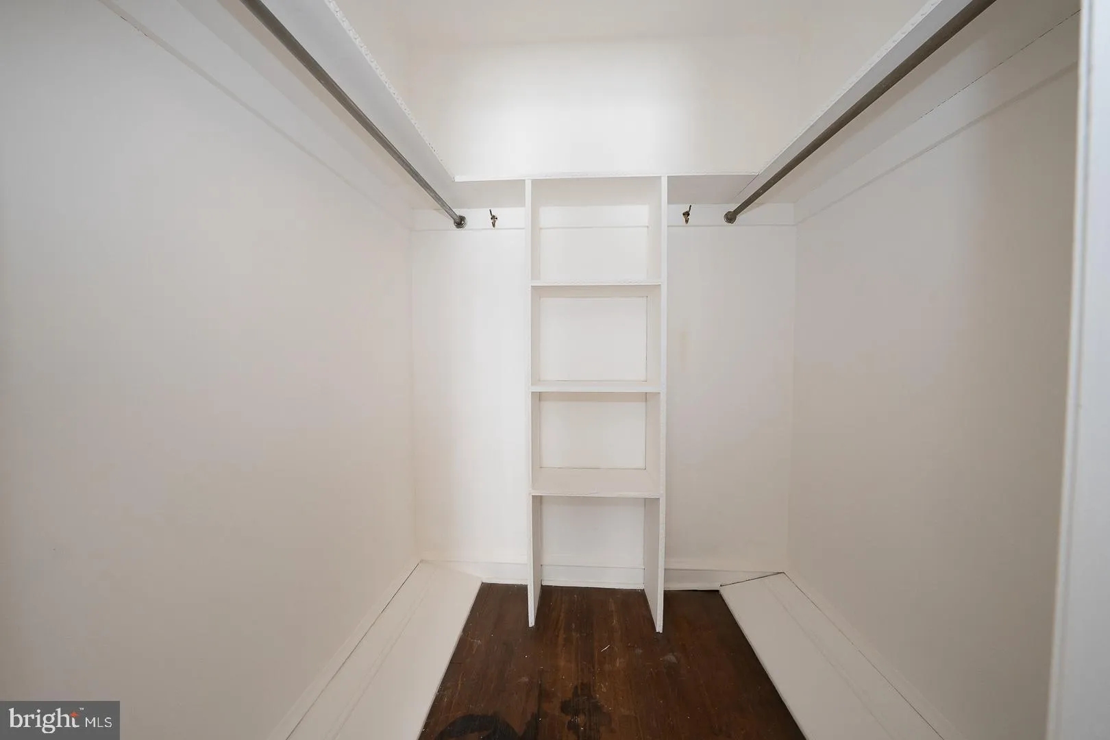 Philadelphia, Pennsylvania 19126, United States, 5 Bedrooms Bedrooms, ,5 BathroomsBathrooms,Residential,Active,232771