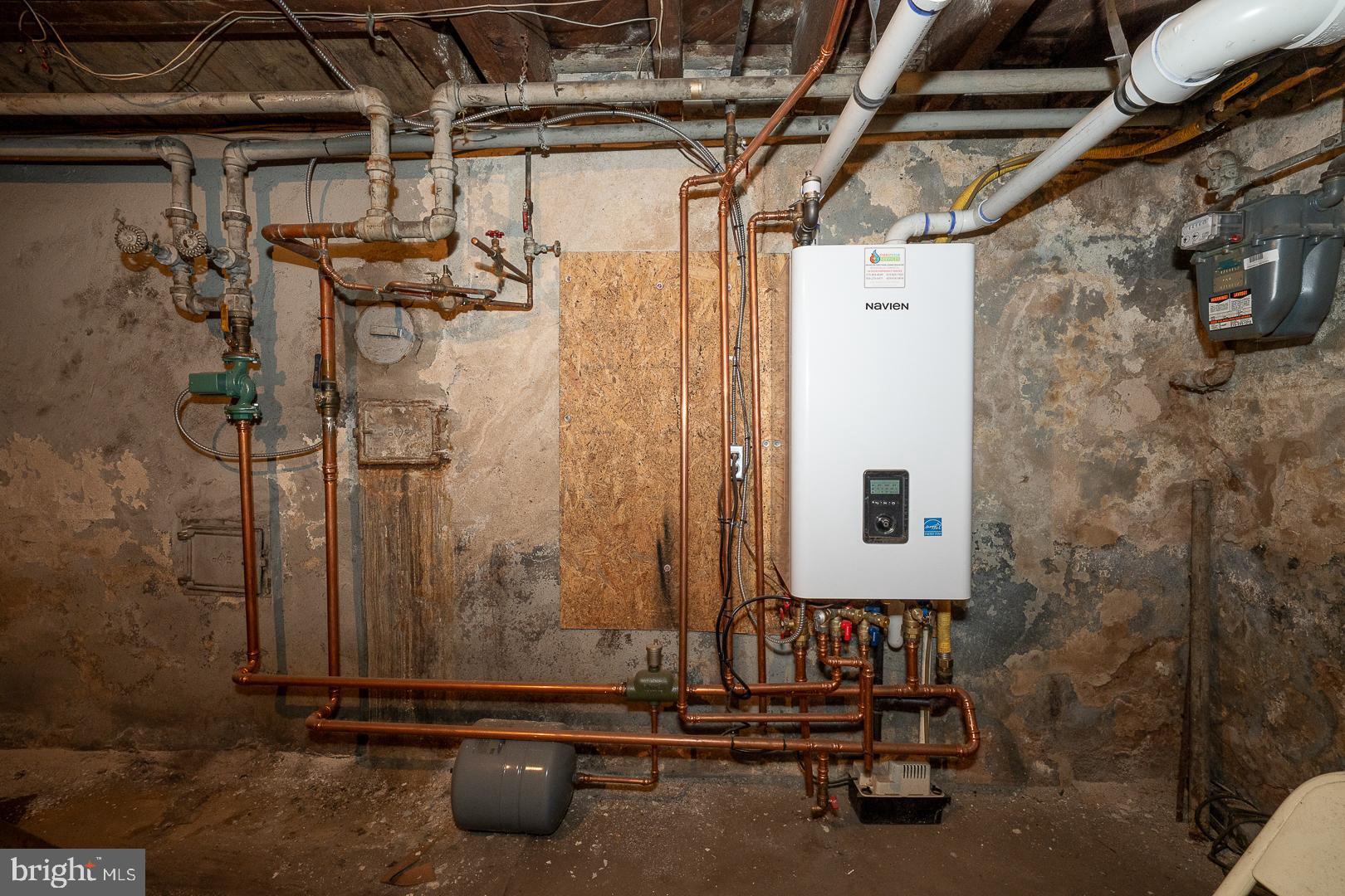 EAST OAK LANE - Residential