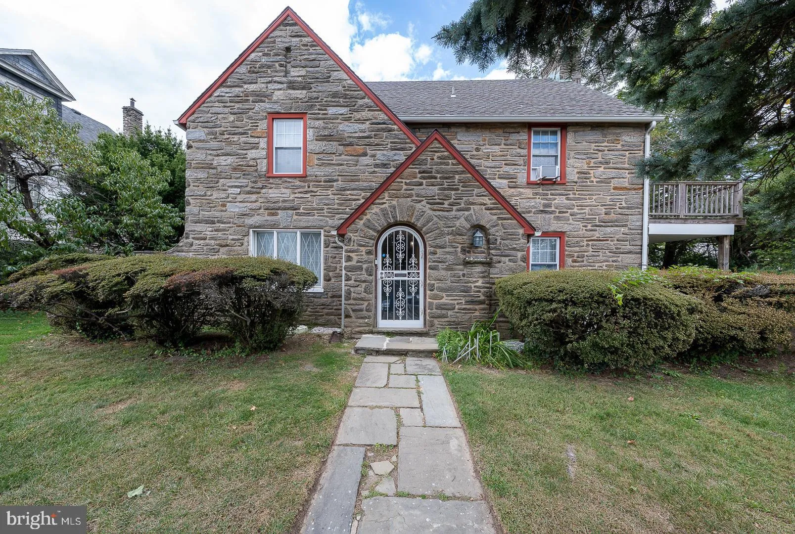 Philadelphia, Pennsylvania 19126, United States, 5 Bedrooms Bedrooms, ,5 BathroomsBathrooms,Residential,Active,232771