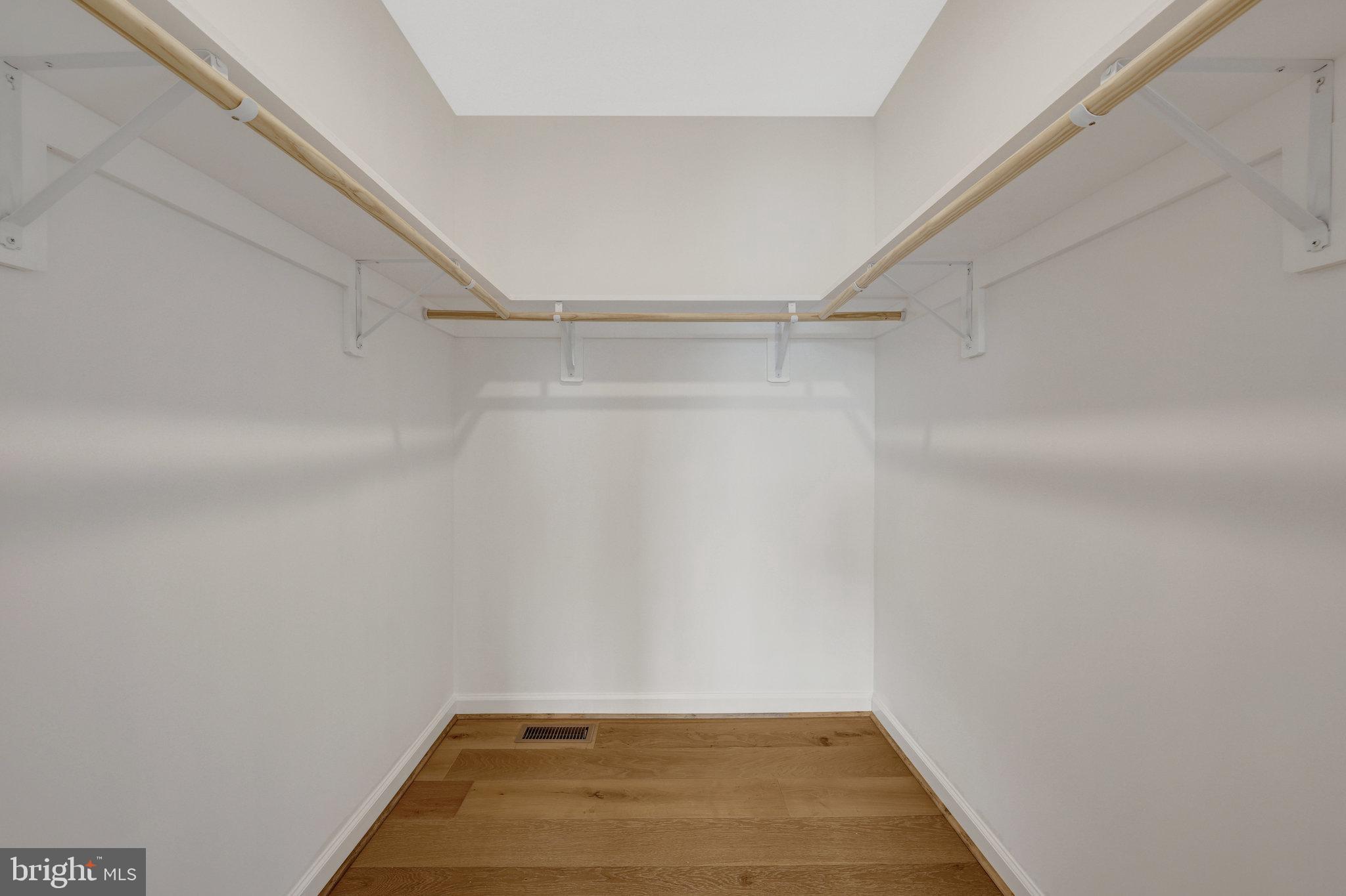 SHEFFIELD MANOR - Residential