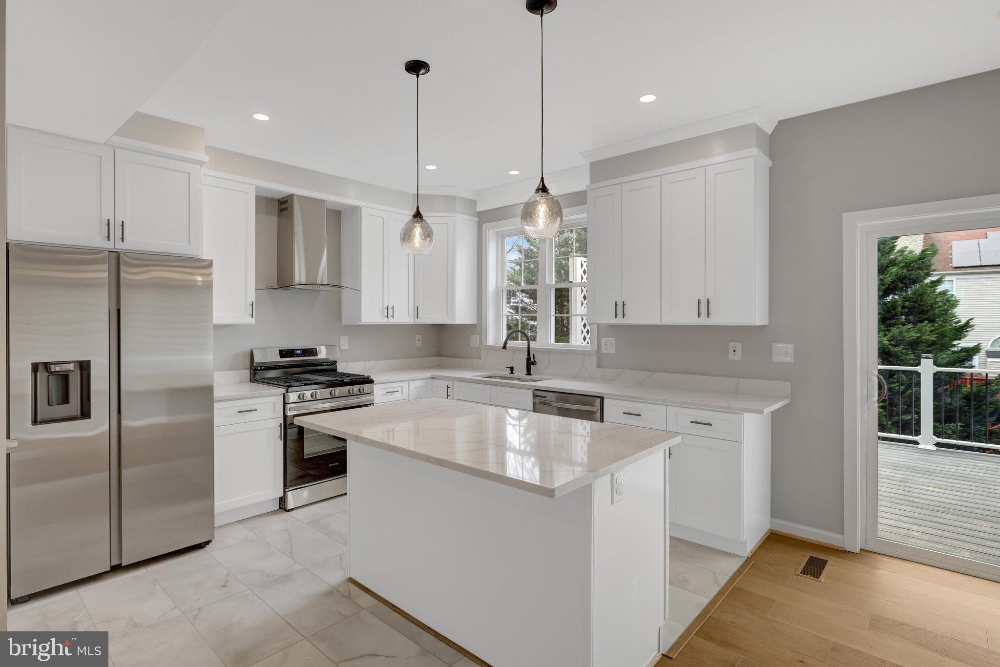 SHEFFIELD MANOR - Residential