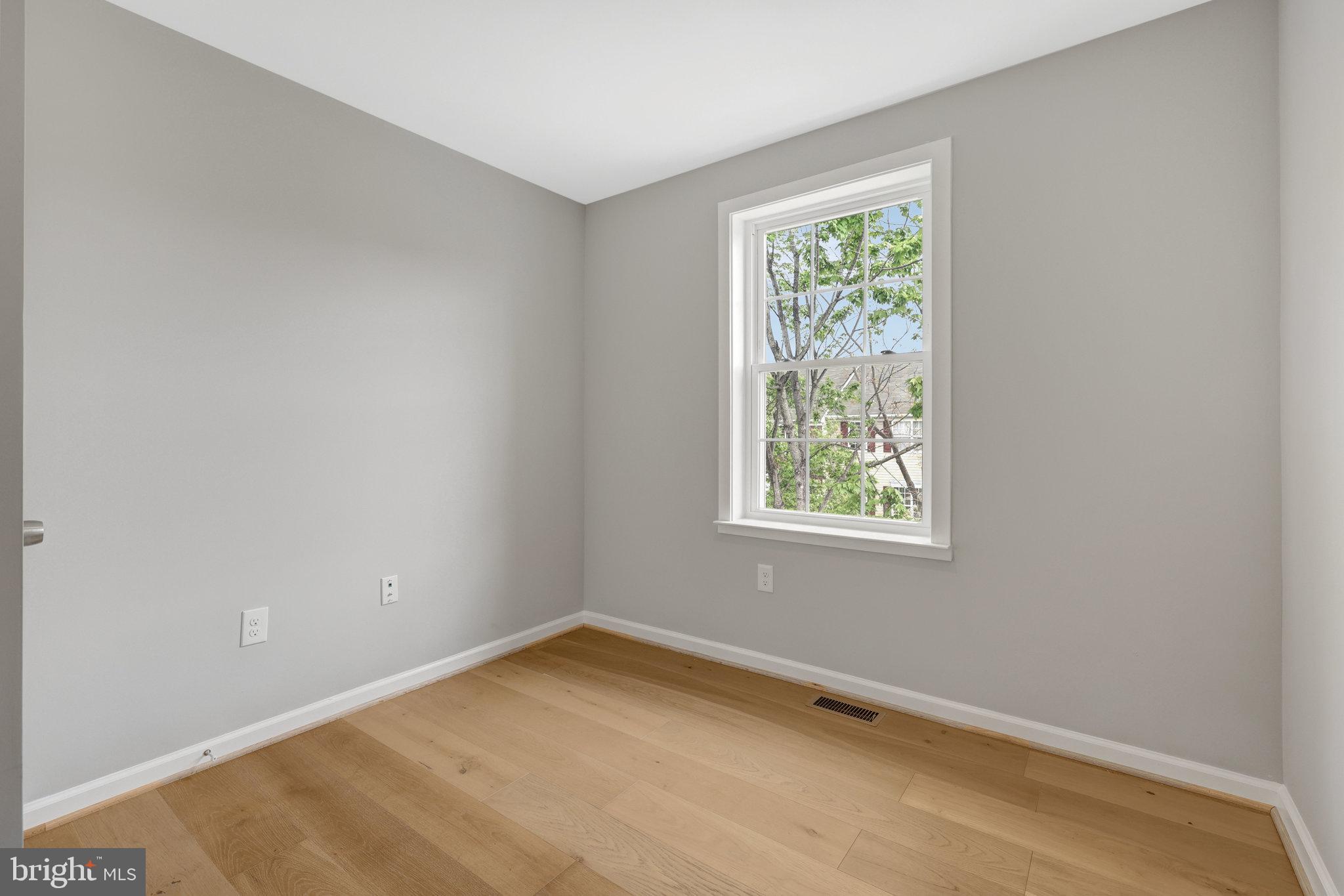 SHEFFIELD MANOR - Residential