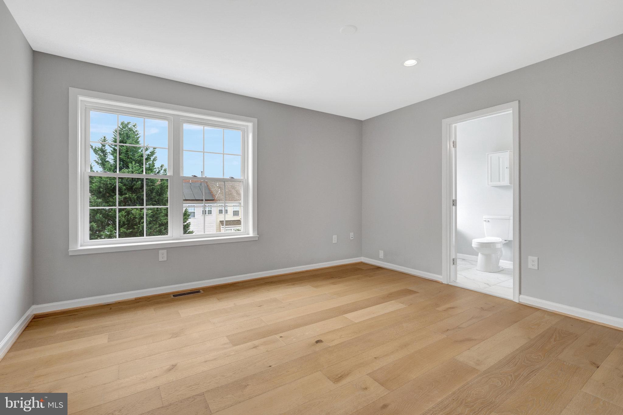 SHEFFIELD MANOR - Residential