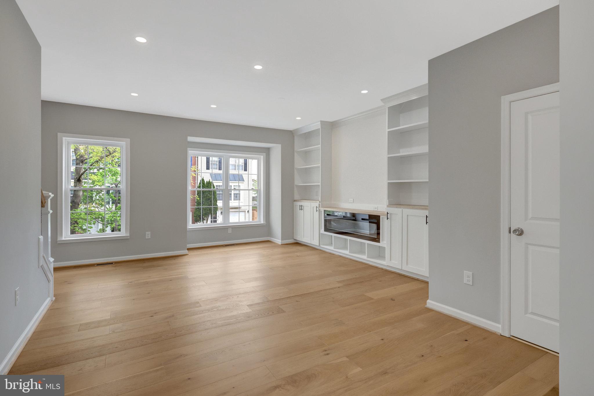 SHEFFIELD MANOR - Residential