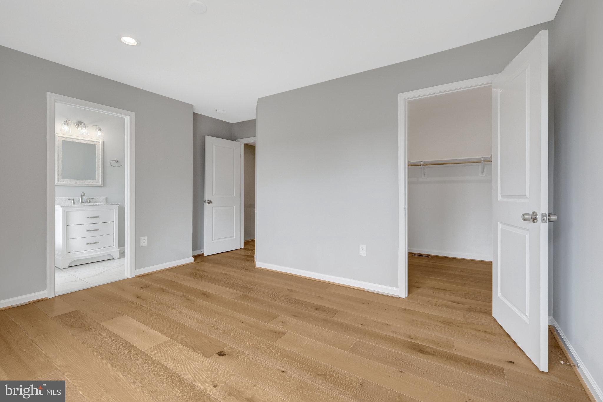 SHEFFIELD MANOR - Residential