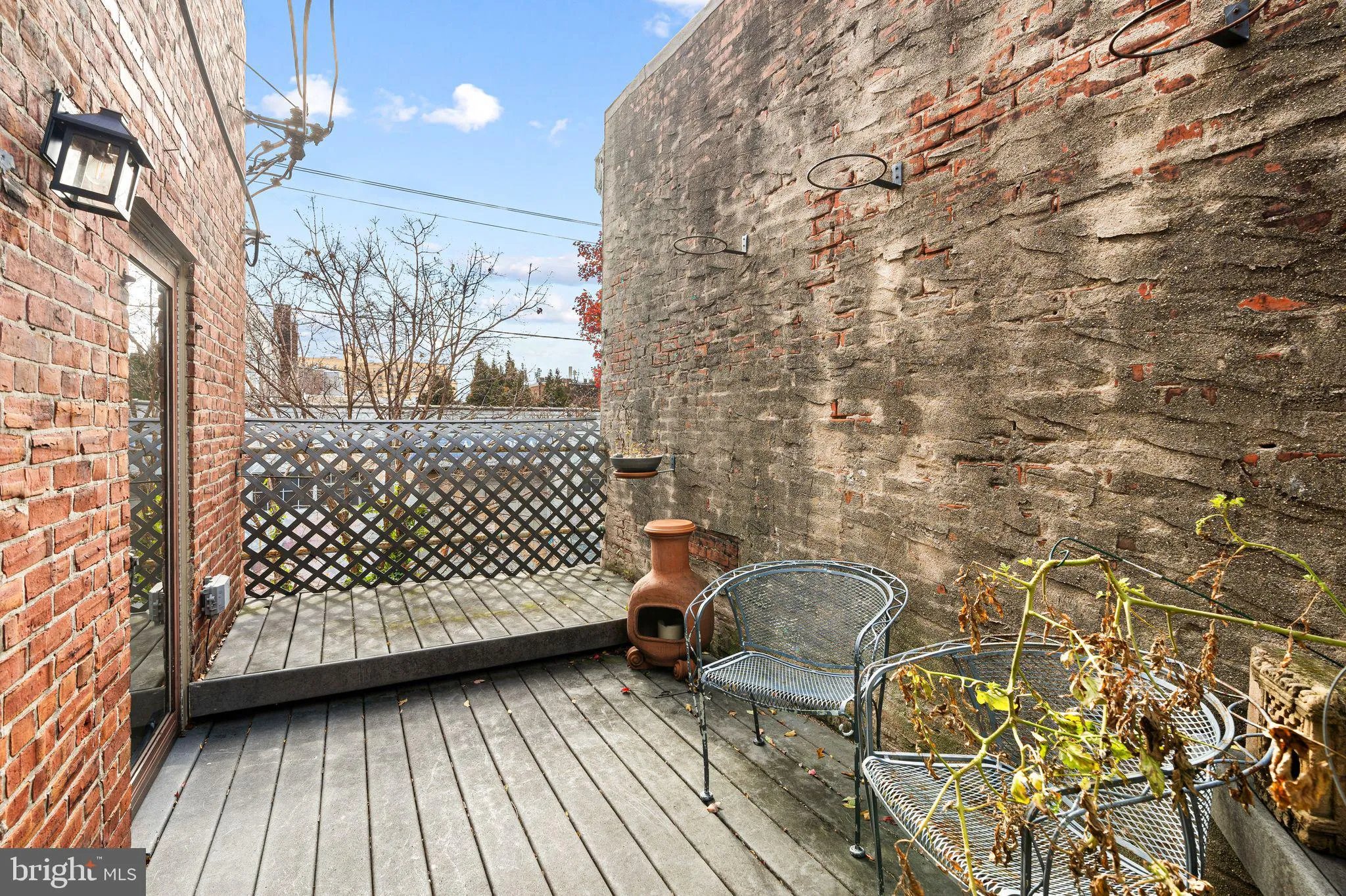 Philadelphia, Pennsylvania 19130, United States, 2 Bedrooms Bedrooms, ,3 BathroomsBathrooms,Residential,Active,244228