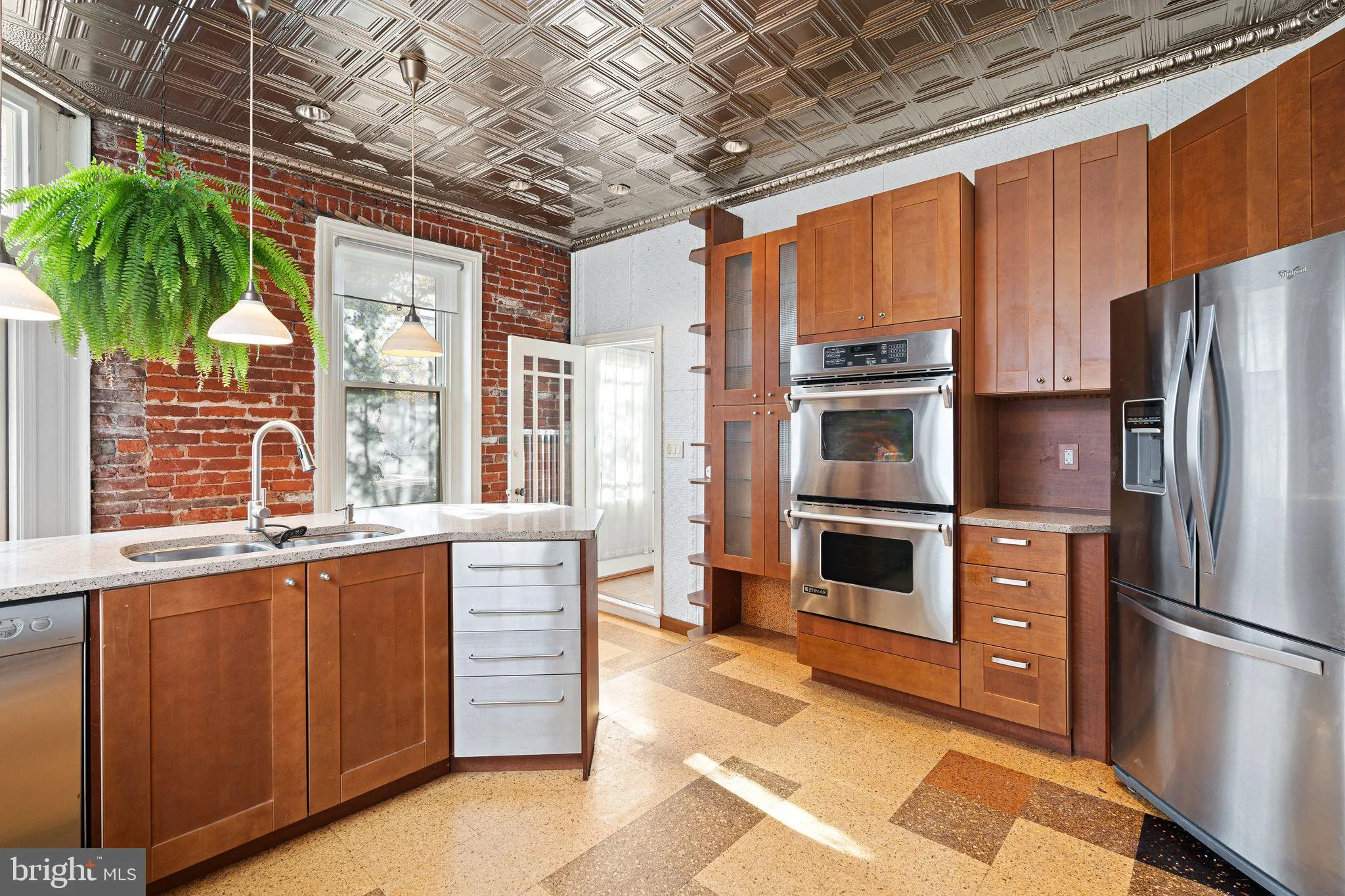 Philadelphia, Pennsylvania 19130, United States, 2 Bedrooms Bedrooms, ,3 BathroomsBathrooms,Residential,Active,244228