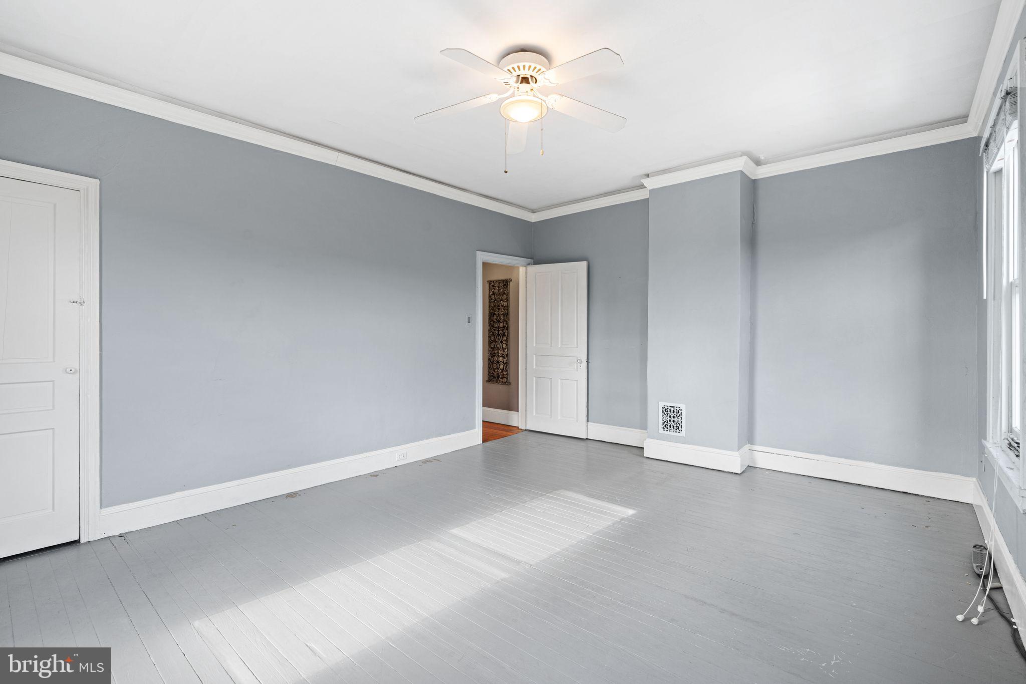 FAIRMOUNT - Residential