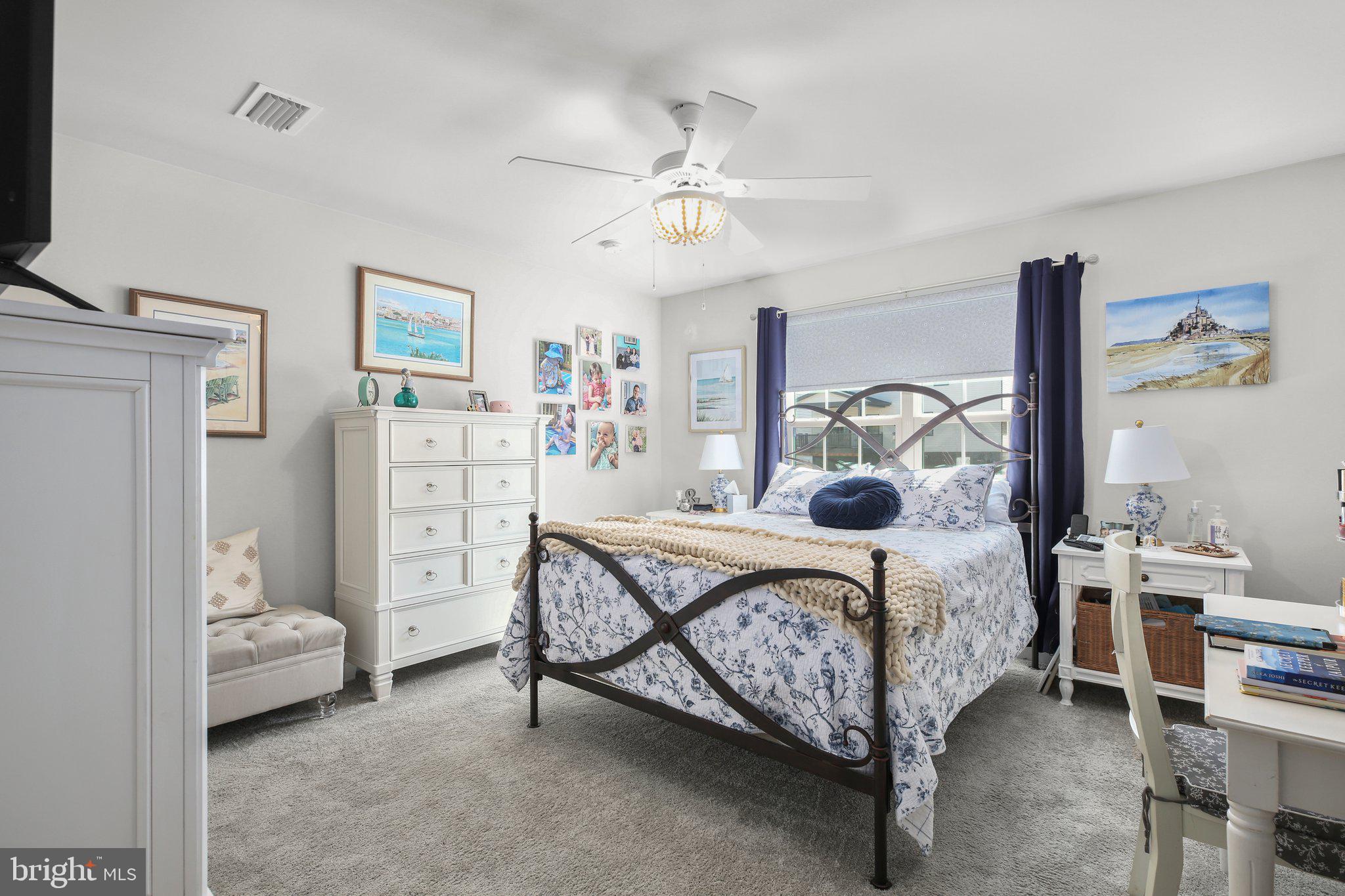 FREDERICKSBURG - Residential