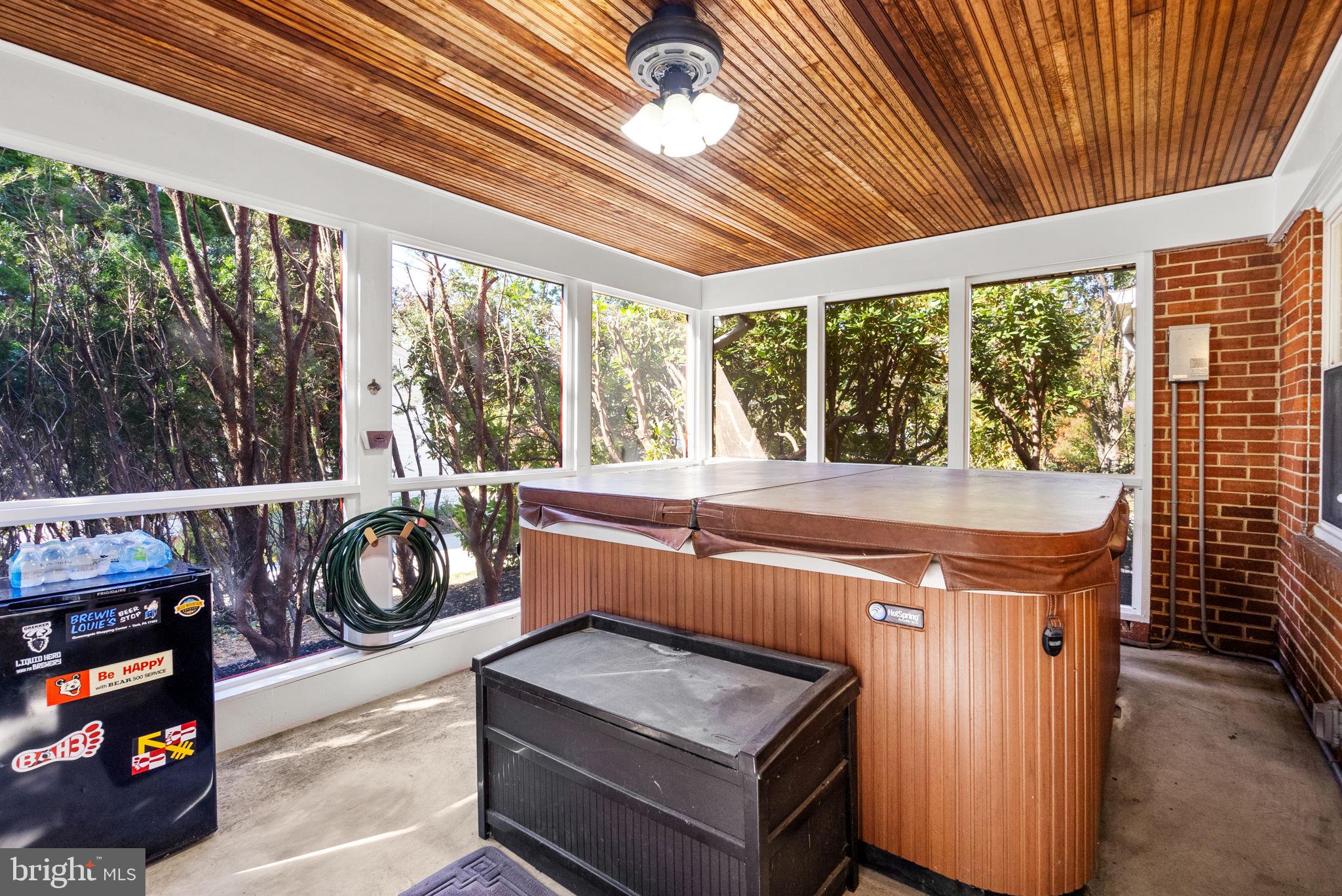 GEORGIAN FOREST - Residential