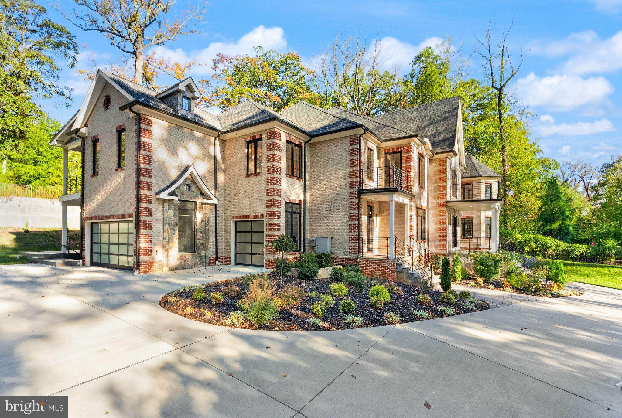 1151 DOMINION COURT