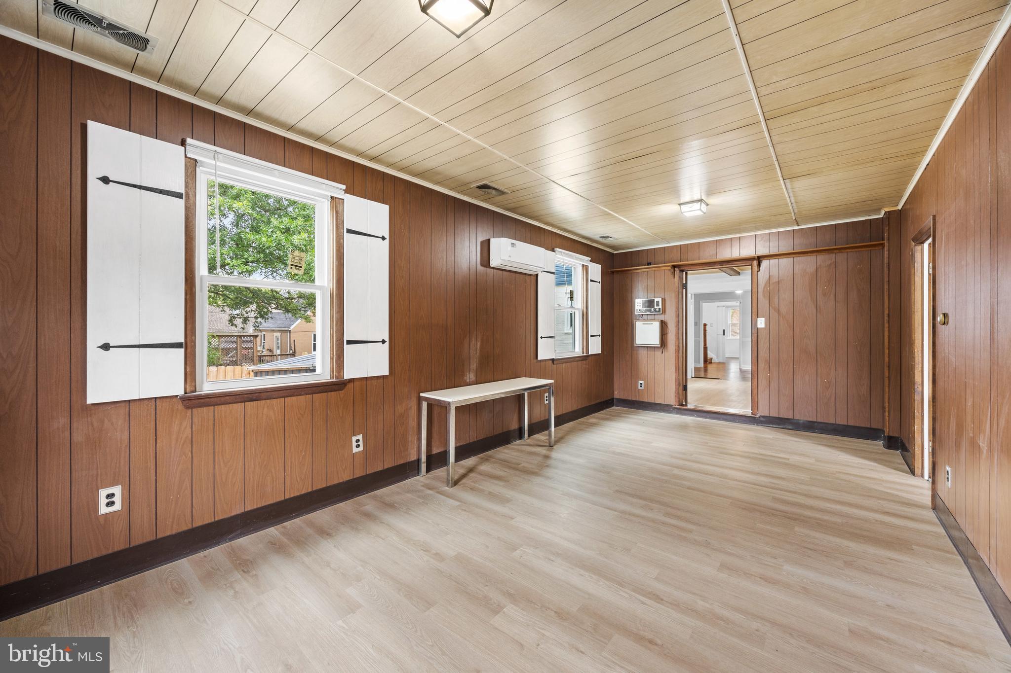 HAMILTON PARK - Residential