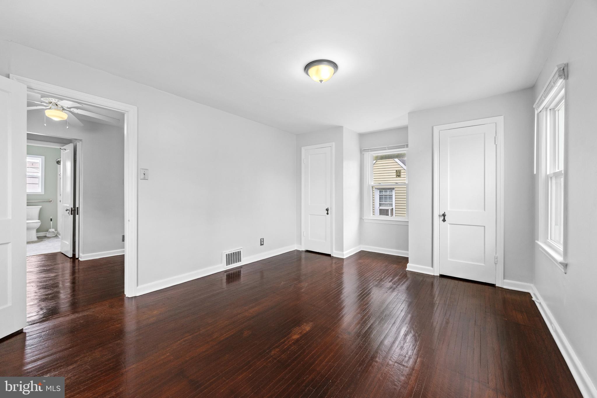 HAMILTON PARK - Residential