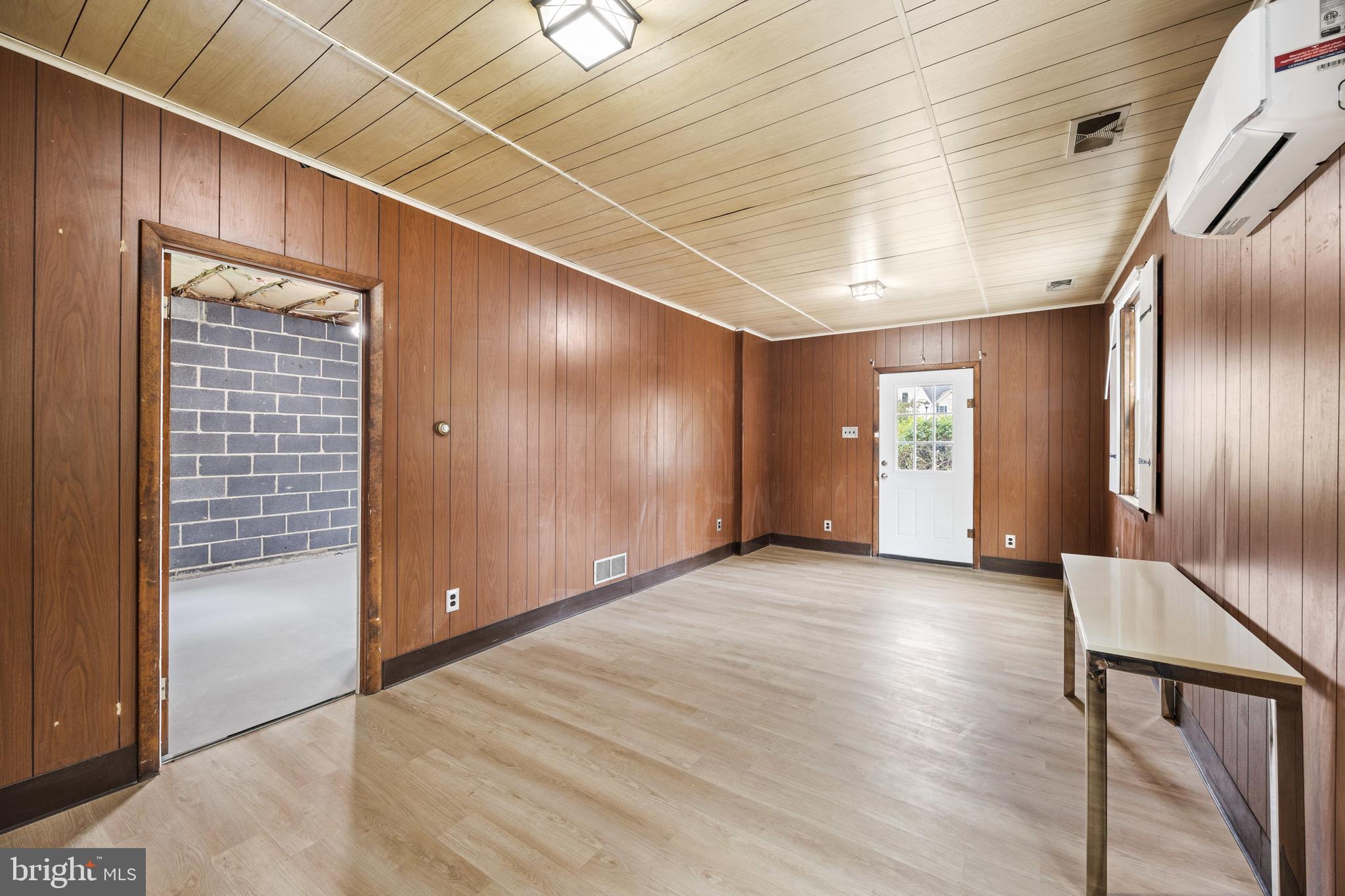 HAMILTON PARK - Residential