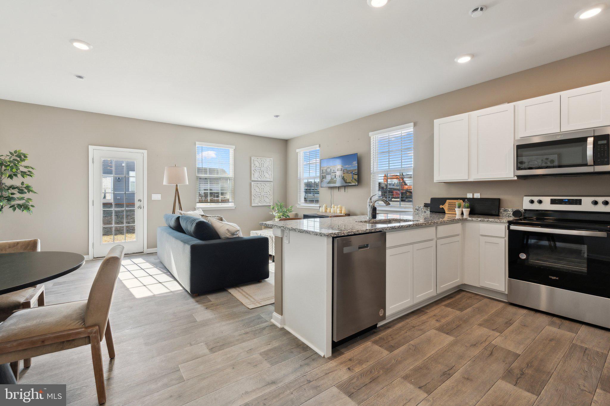 LURAY LANDING - Residential