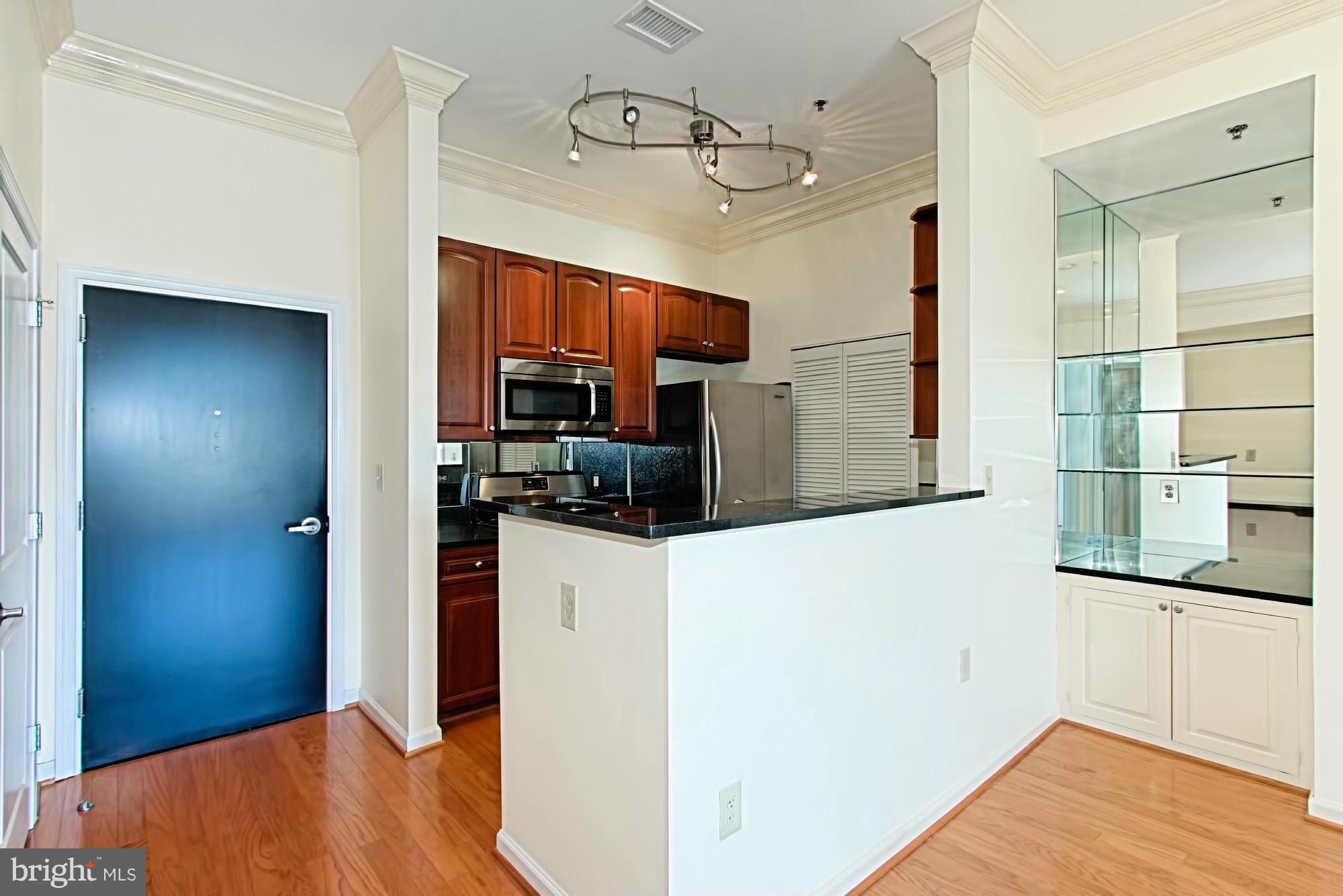 THE ROYALTON - Residential Lease