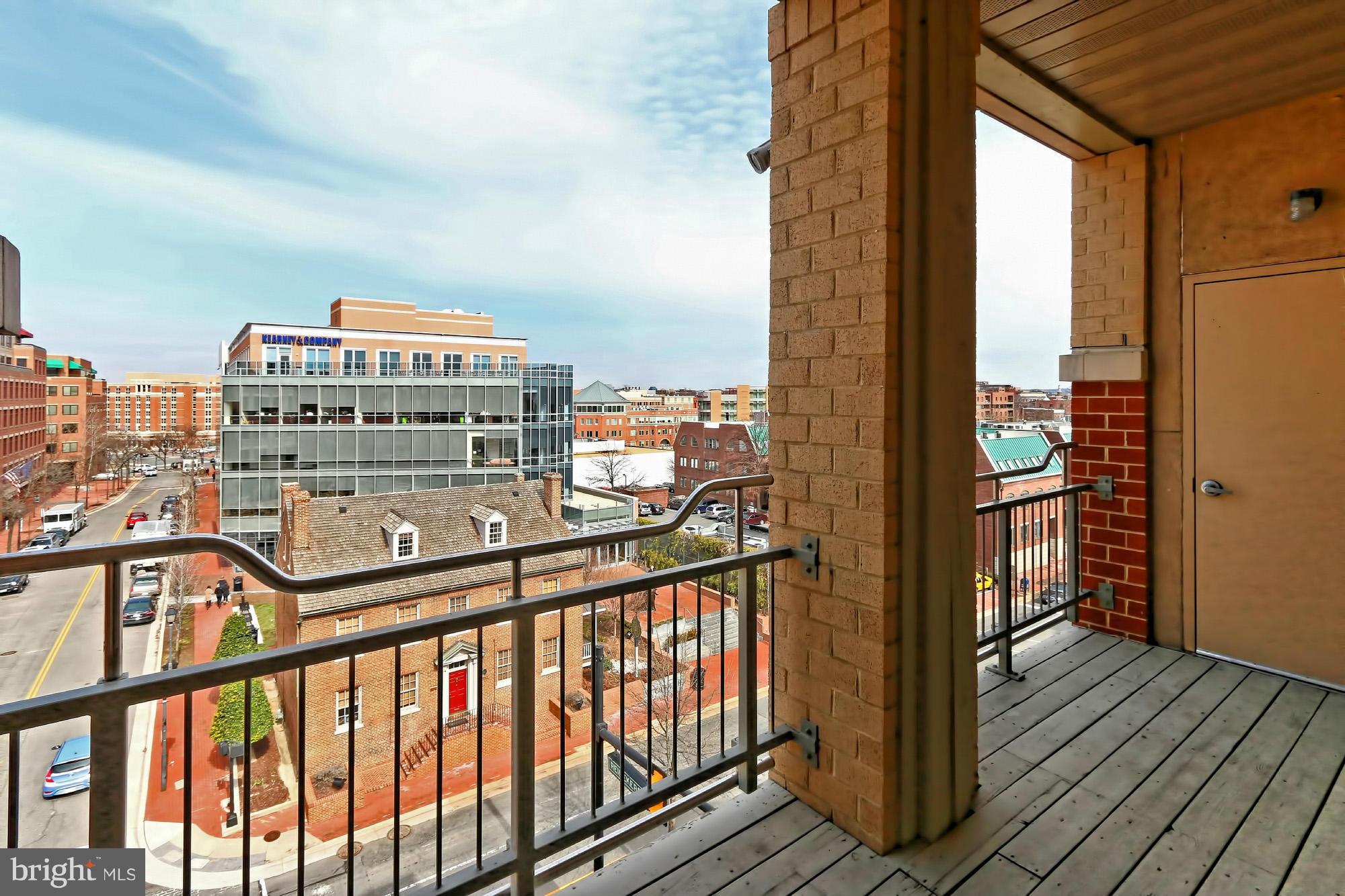 THE ROYALTON - Residential Lease