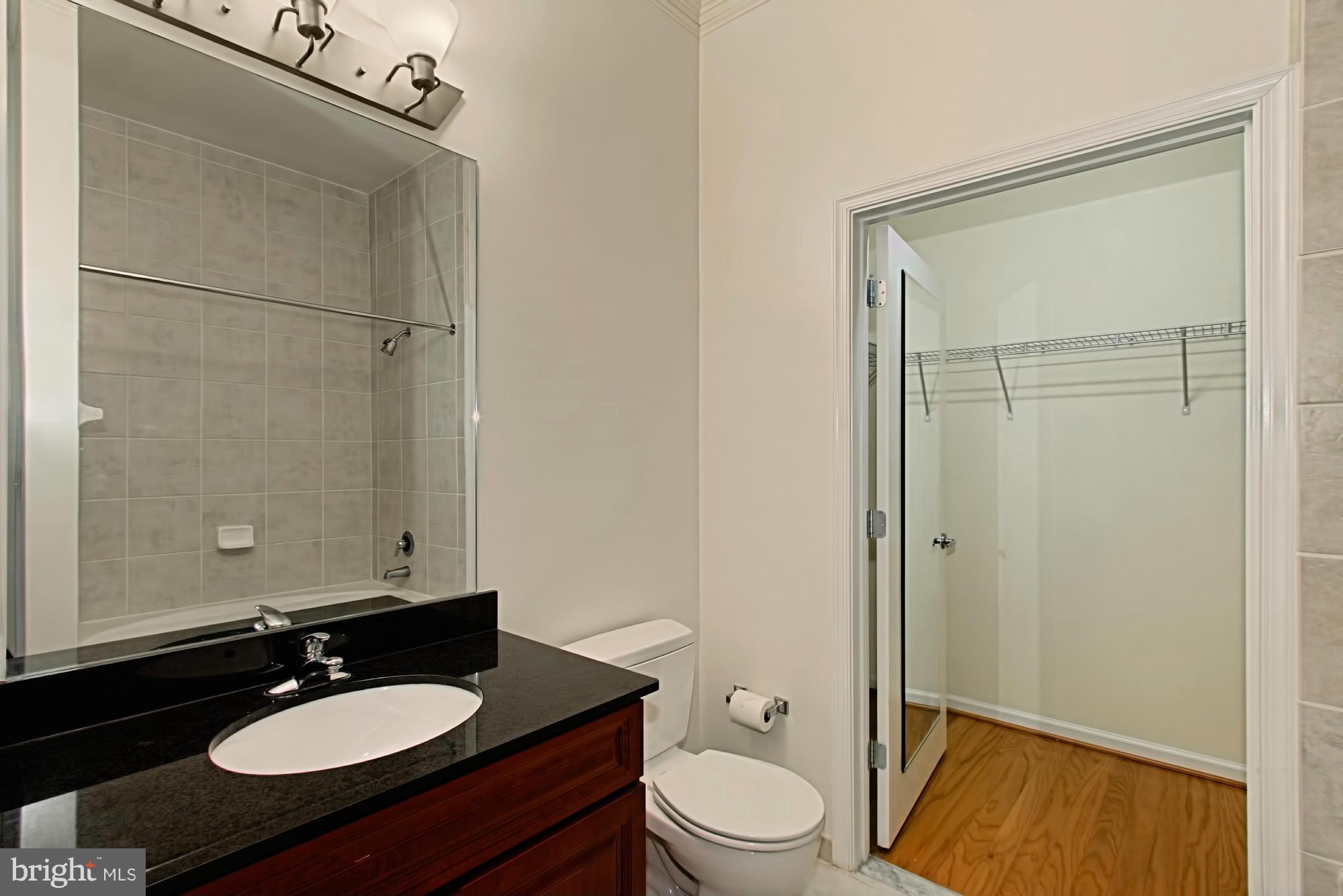 THE ROYALTON - Residential Lease