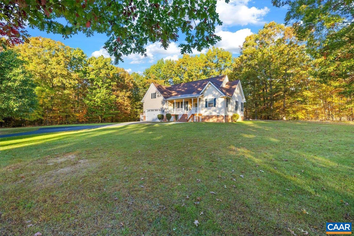 THE OAKS - Residential