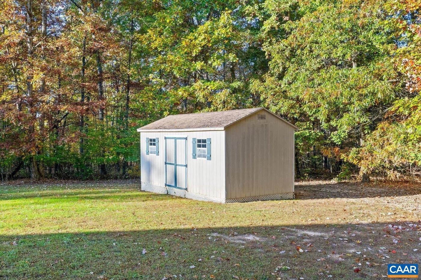 THE OAKS - Residential