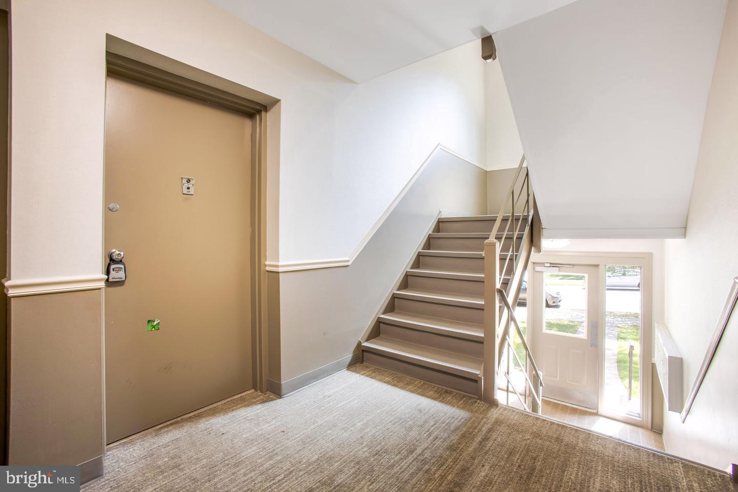 PARKSIDE CONDOMINIUMS - Residential Lease