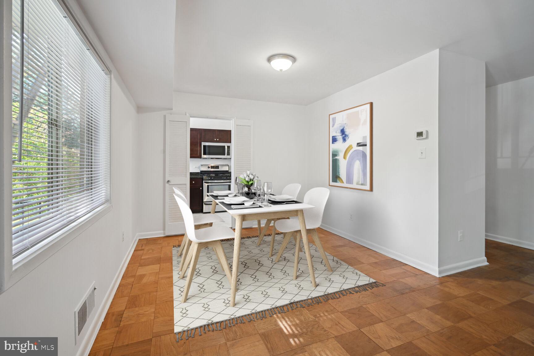 PARKSIDE CONDOMINIUMS - Residential Lease