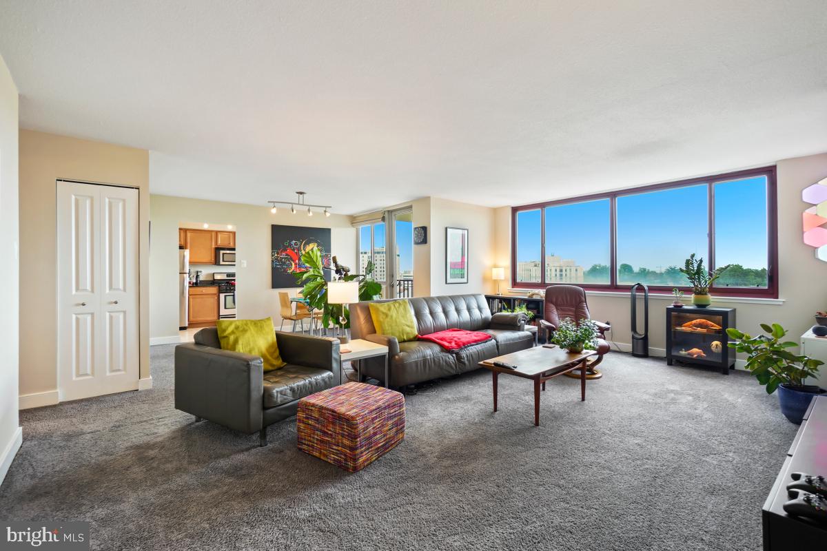 MICA CODM @ SILVER SPRING - Residential