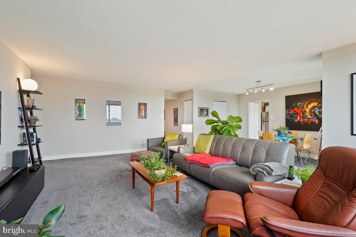 MICA CODM @ SILVER SPRING - Residential