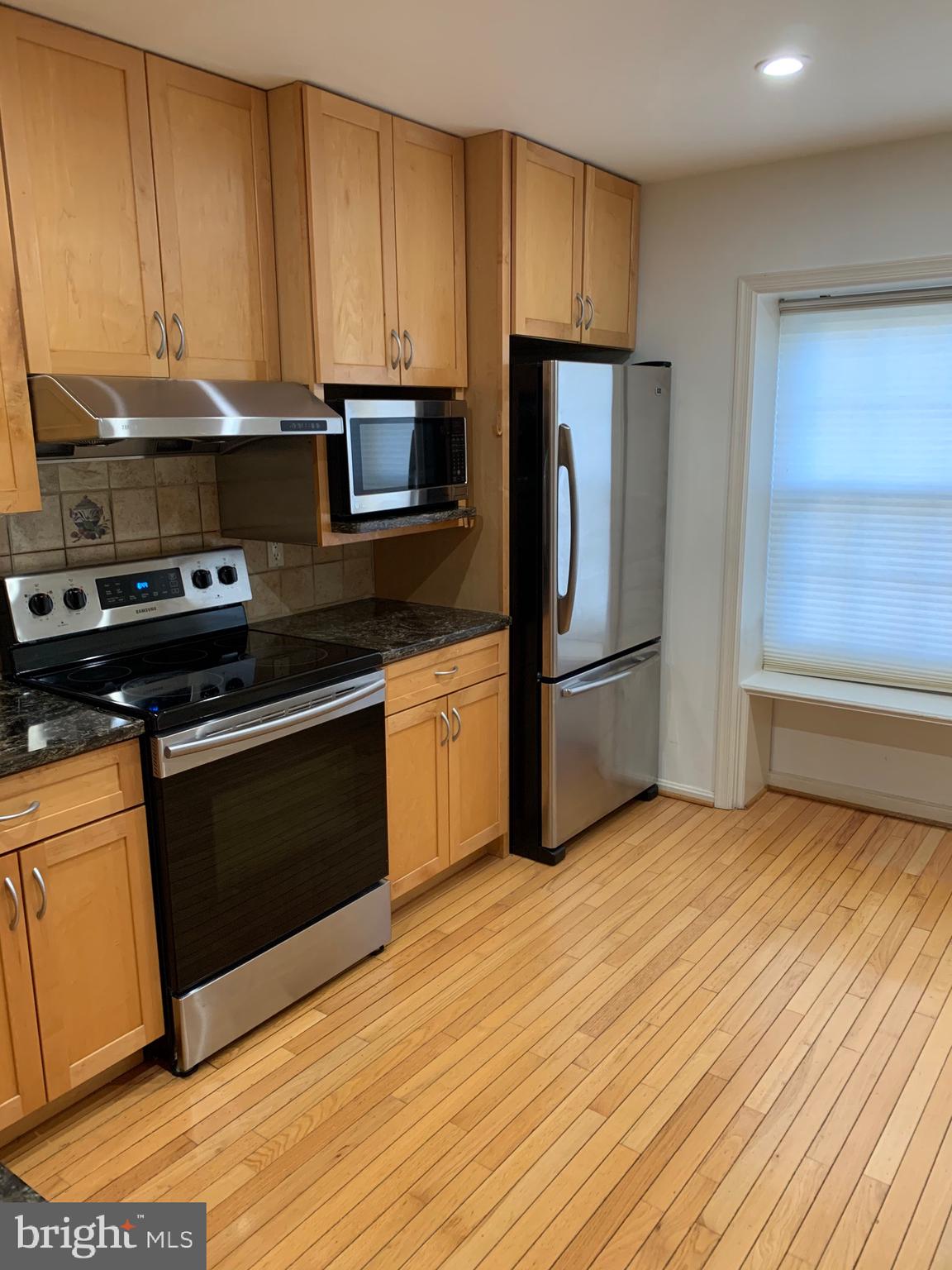 WESTLAKE TERRACE - Residential Lease