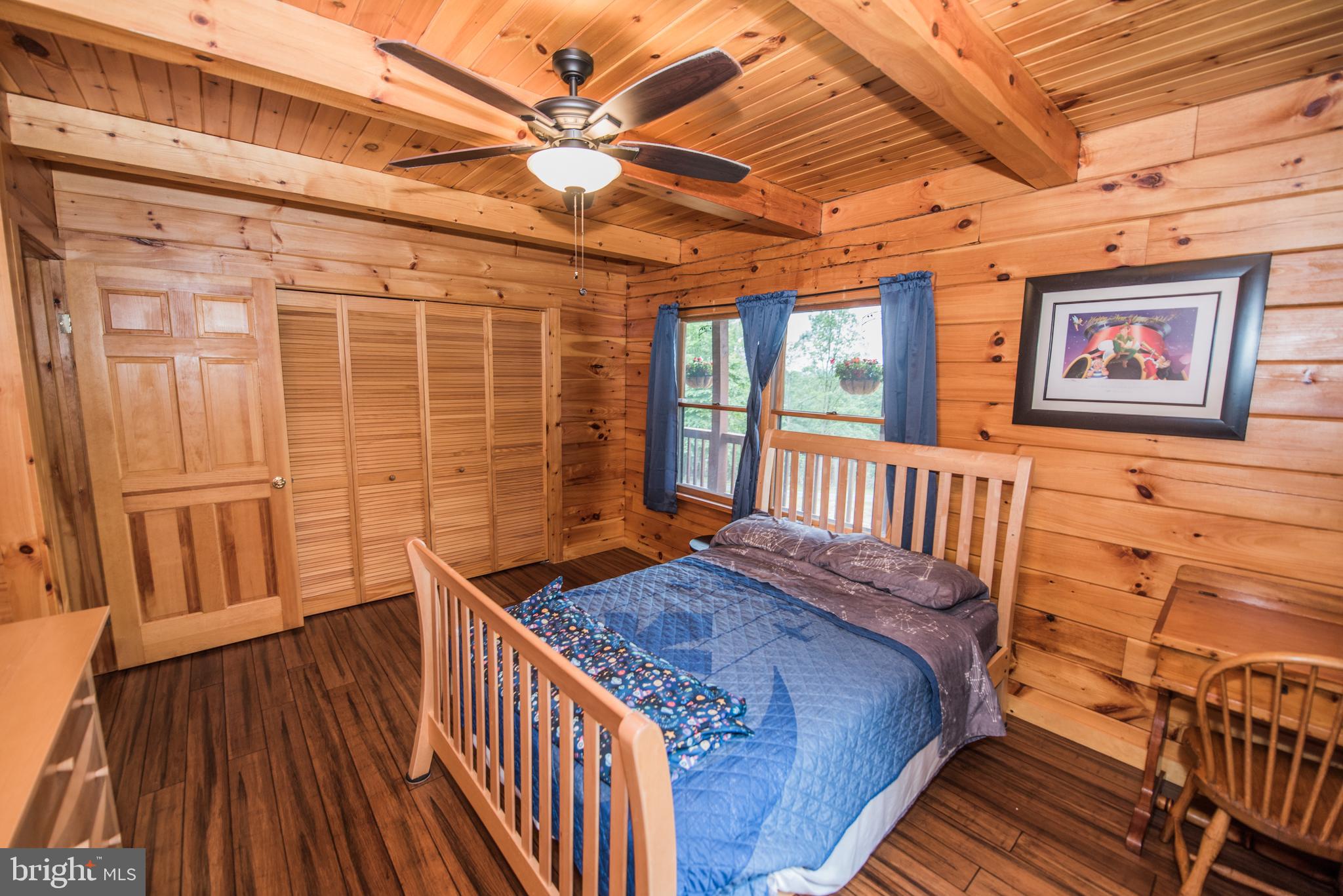 ROUND TOP ESTATES - Residential