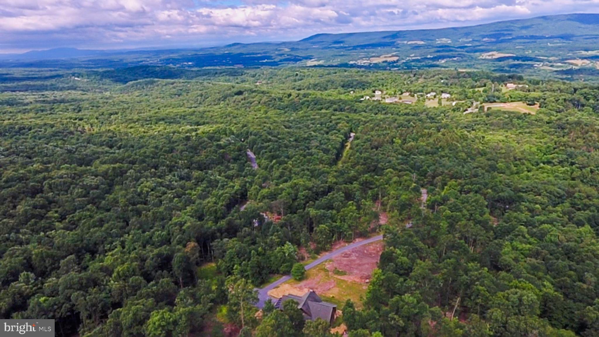 ROUND TOP ESTATES - Residential