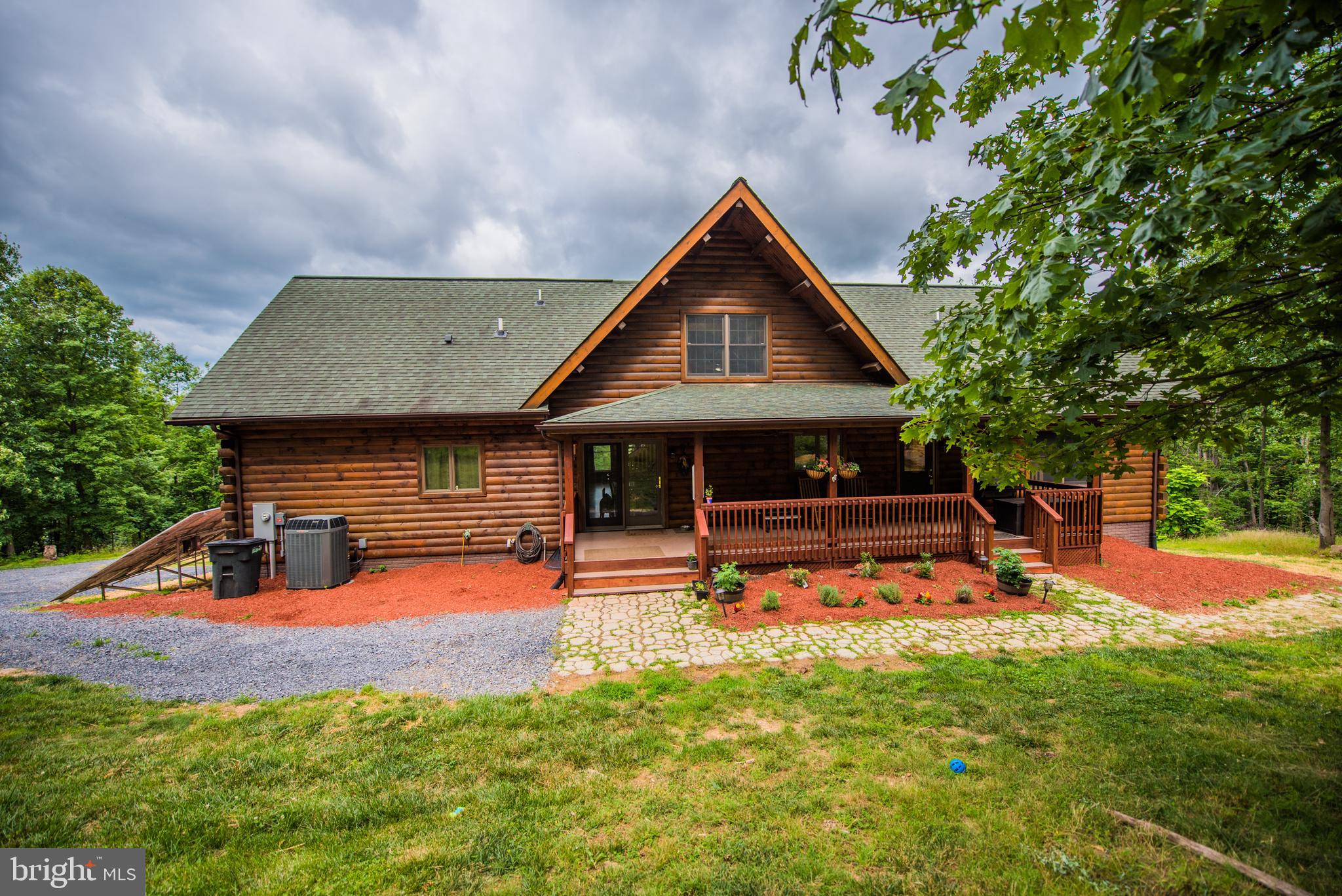 ROUND TOP ESTATES - Residential