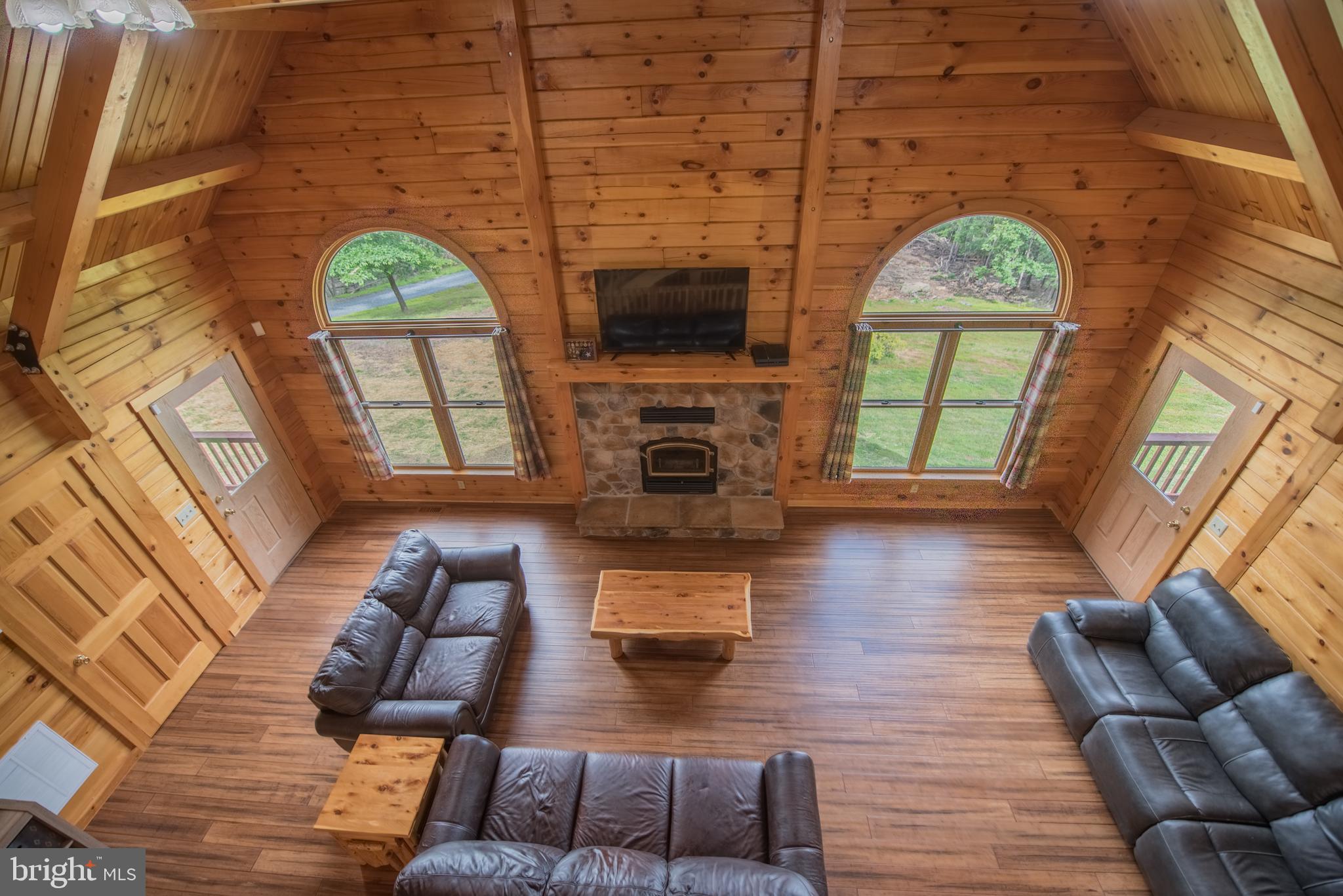 ROUND TOP ESTATES - Residential