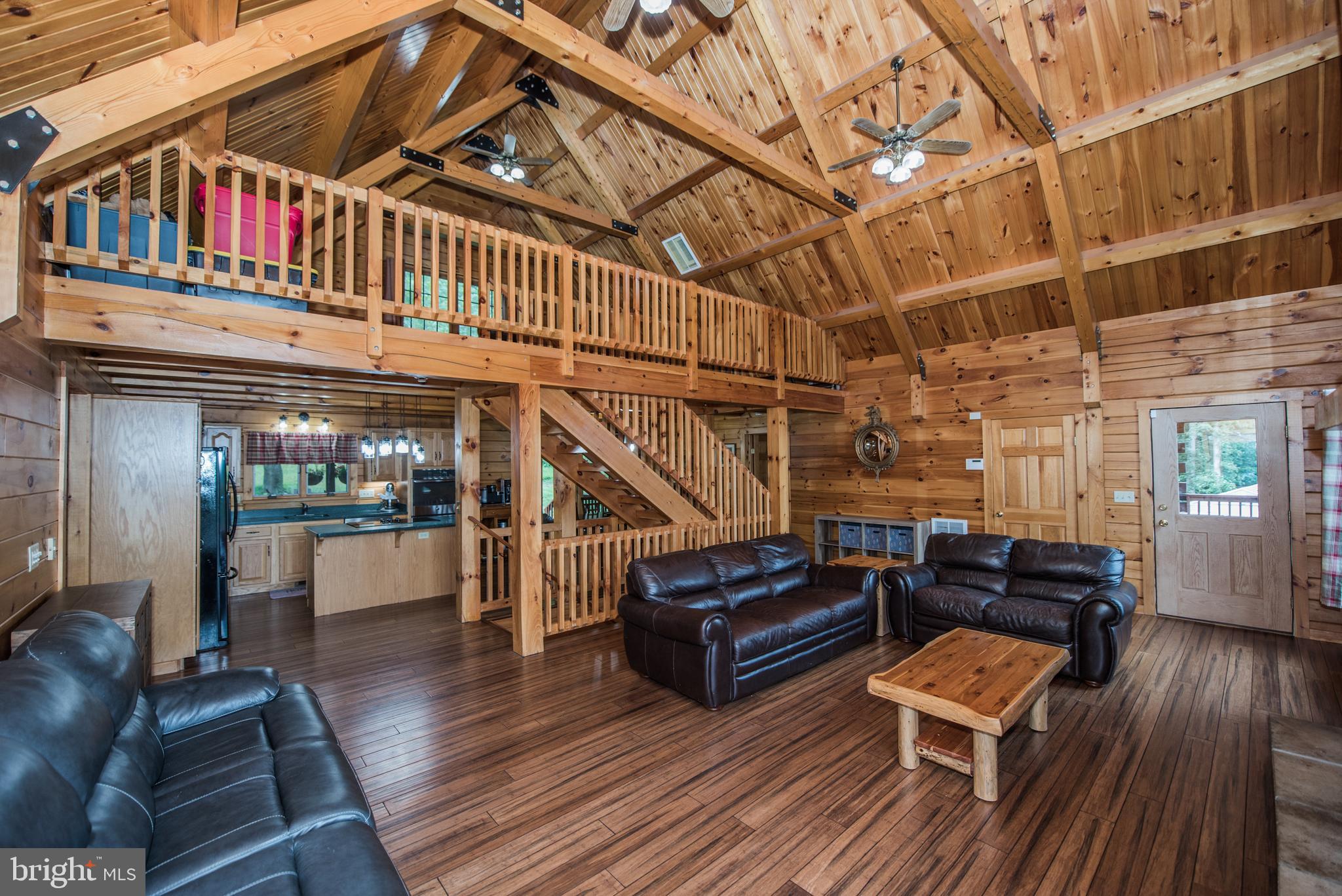 ROUND TOP ESTATES - Residential