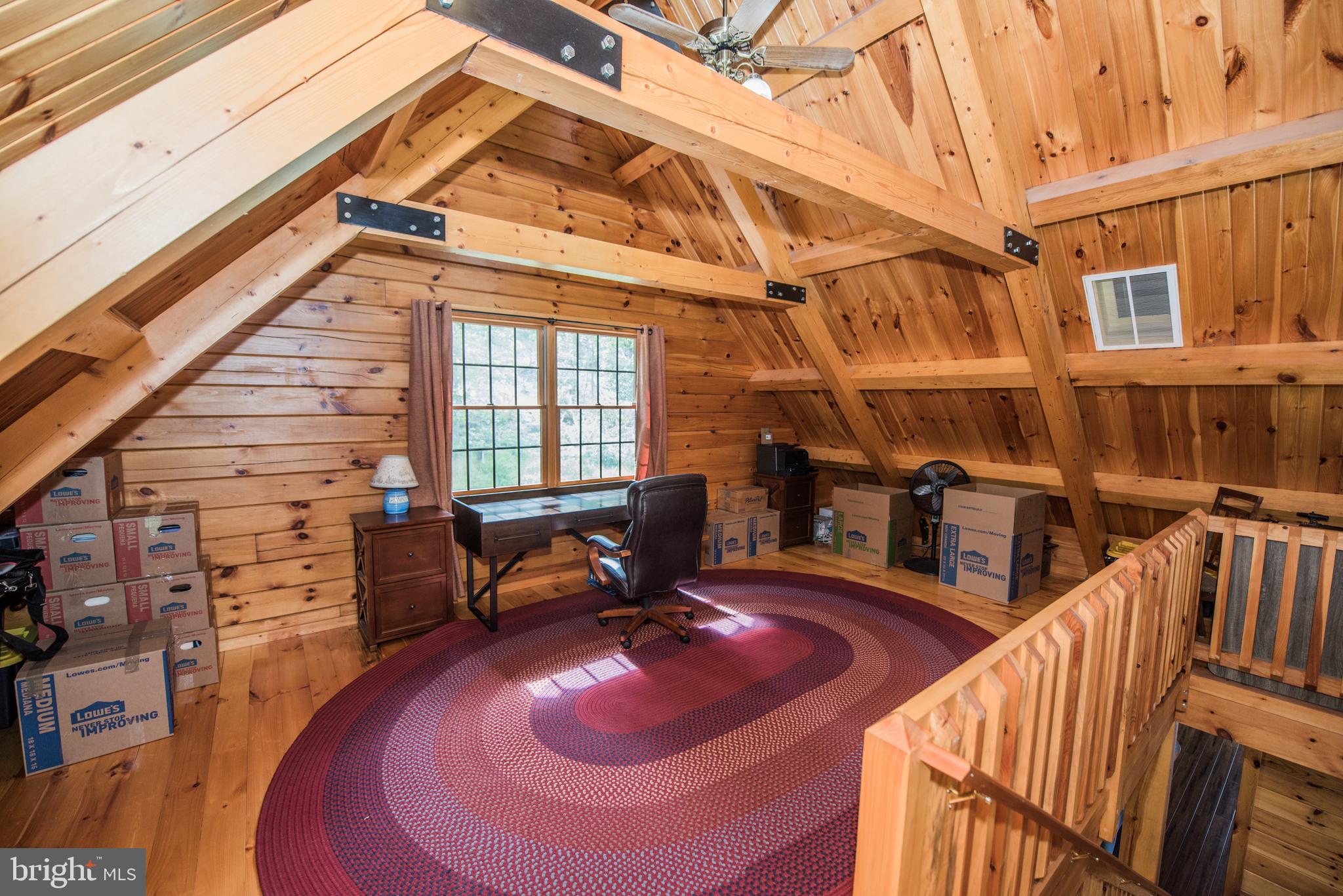 ROUND TOP ESTATES - Residential