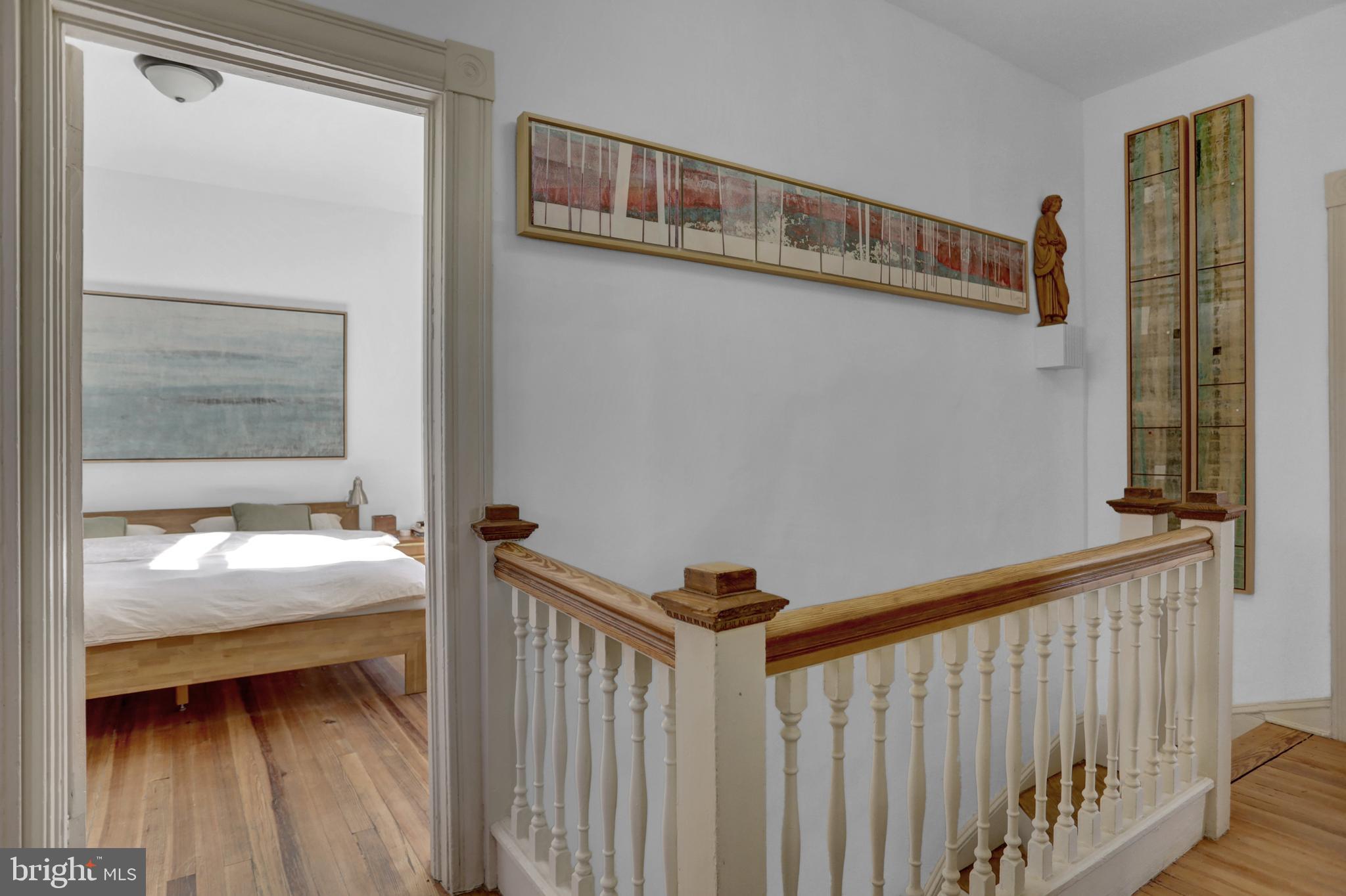 LAURAVILLE HISTORIC DISTRICT - Residential