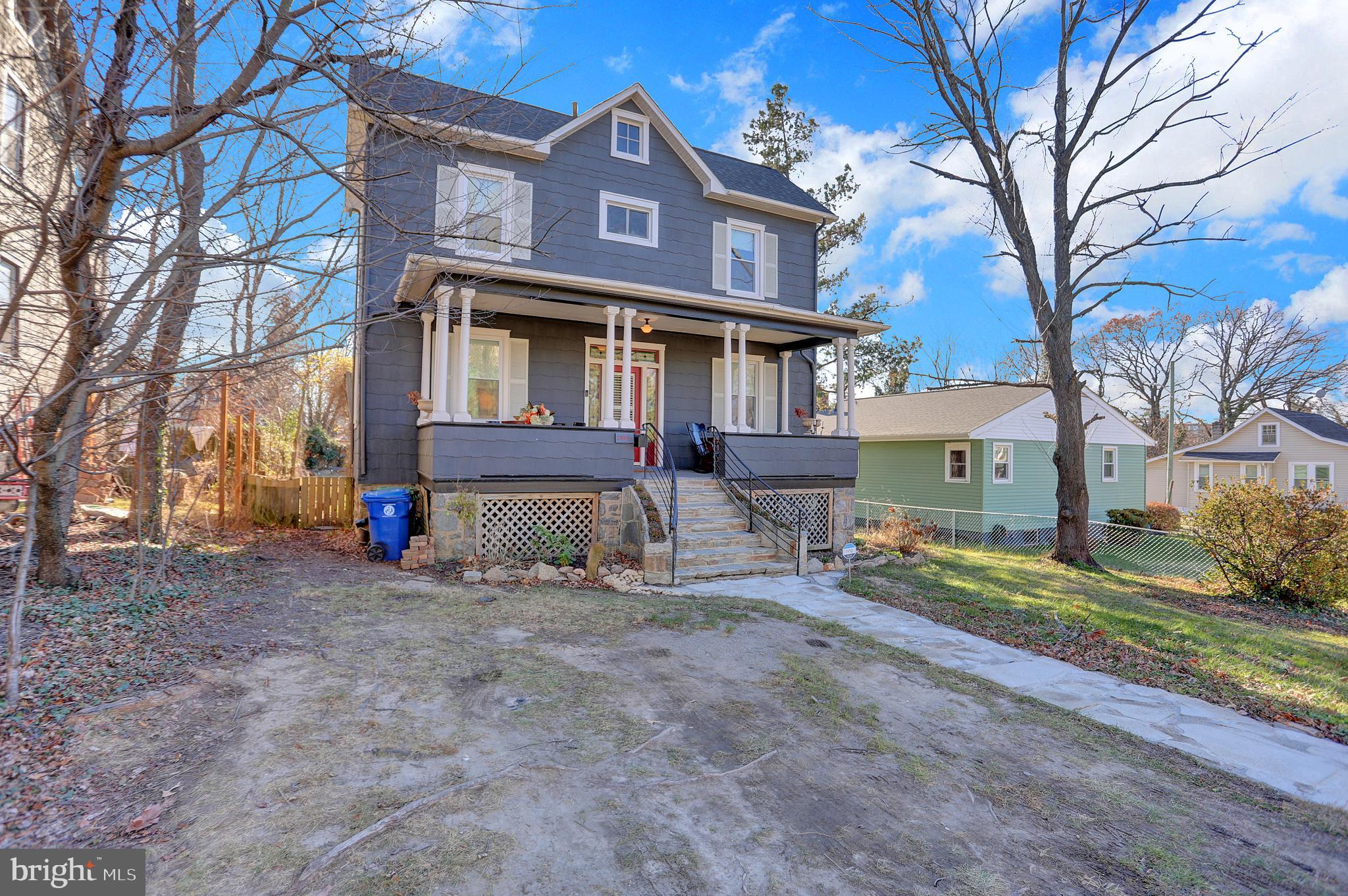 LAURAVILLE HISTORIC DISTRICT - Residential