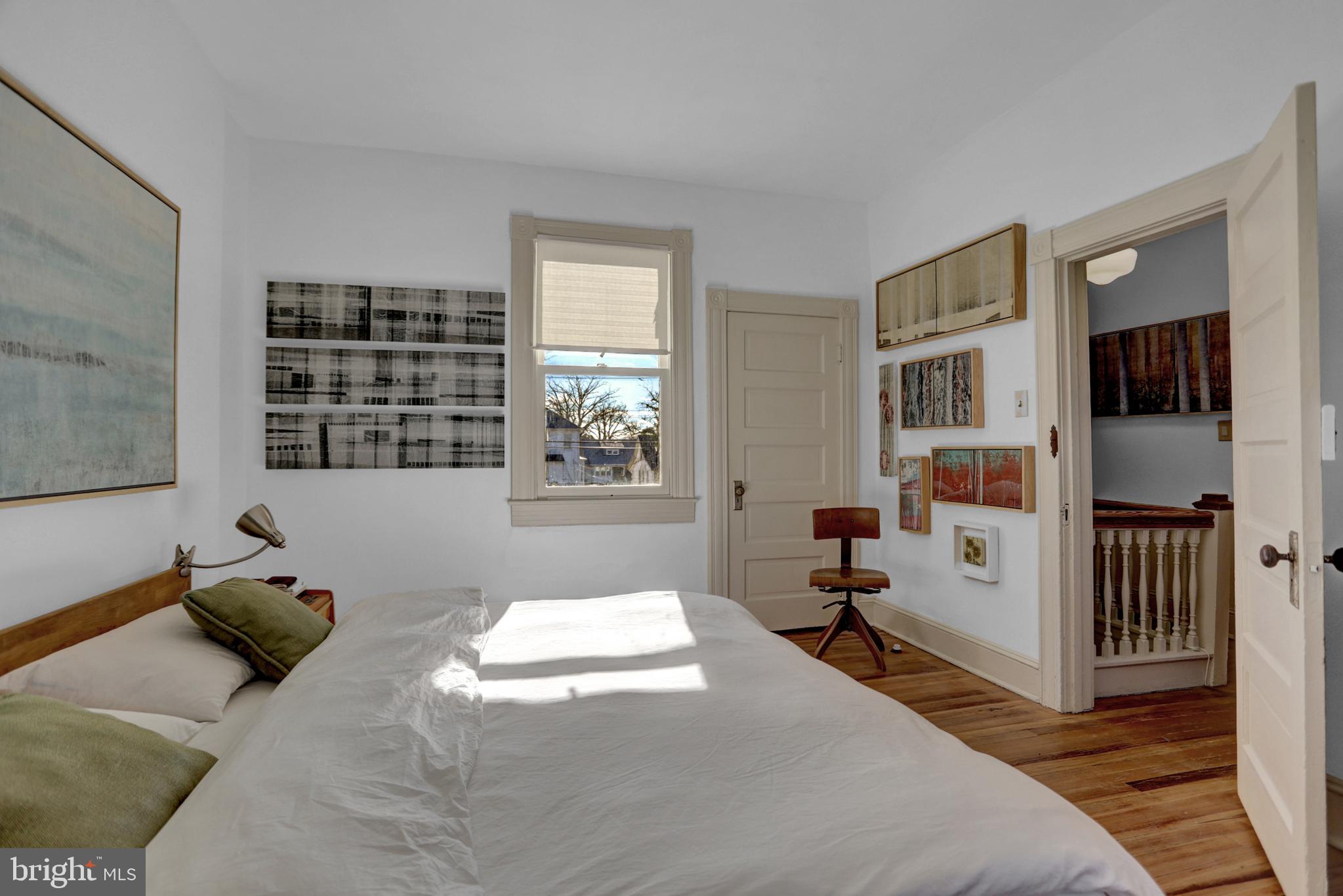 LAURAVILLE HISTORIC DISTRICT - Residential