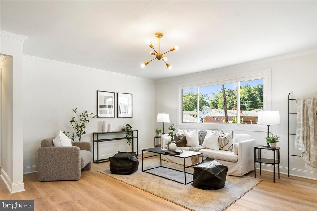 Photo of 5105 Cynthia Court, BALTIMORE, MD 21206 (MLS # MDBC2142254)