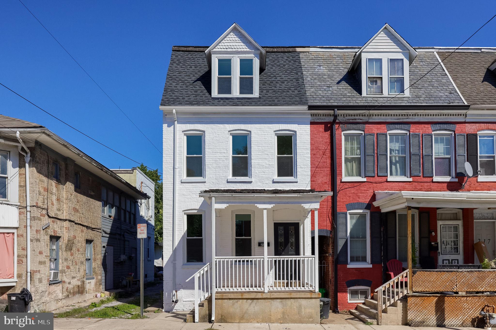 213 S WEST STREET
