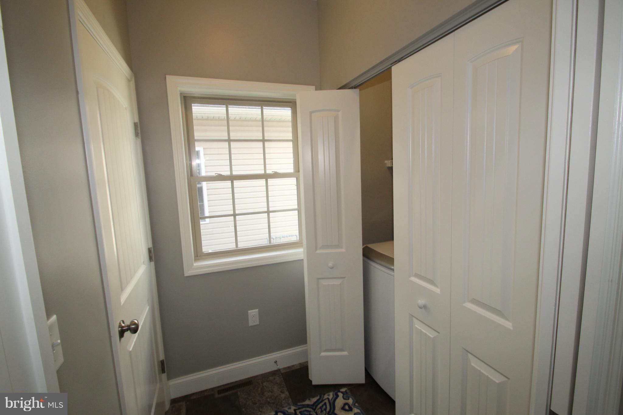 ELM TREE - Residential