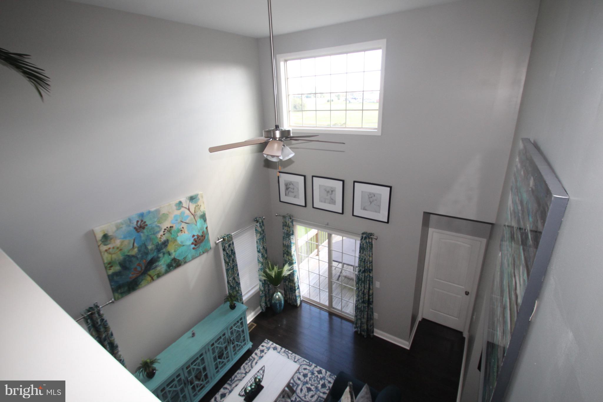 ELM TREE - Residential