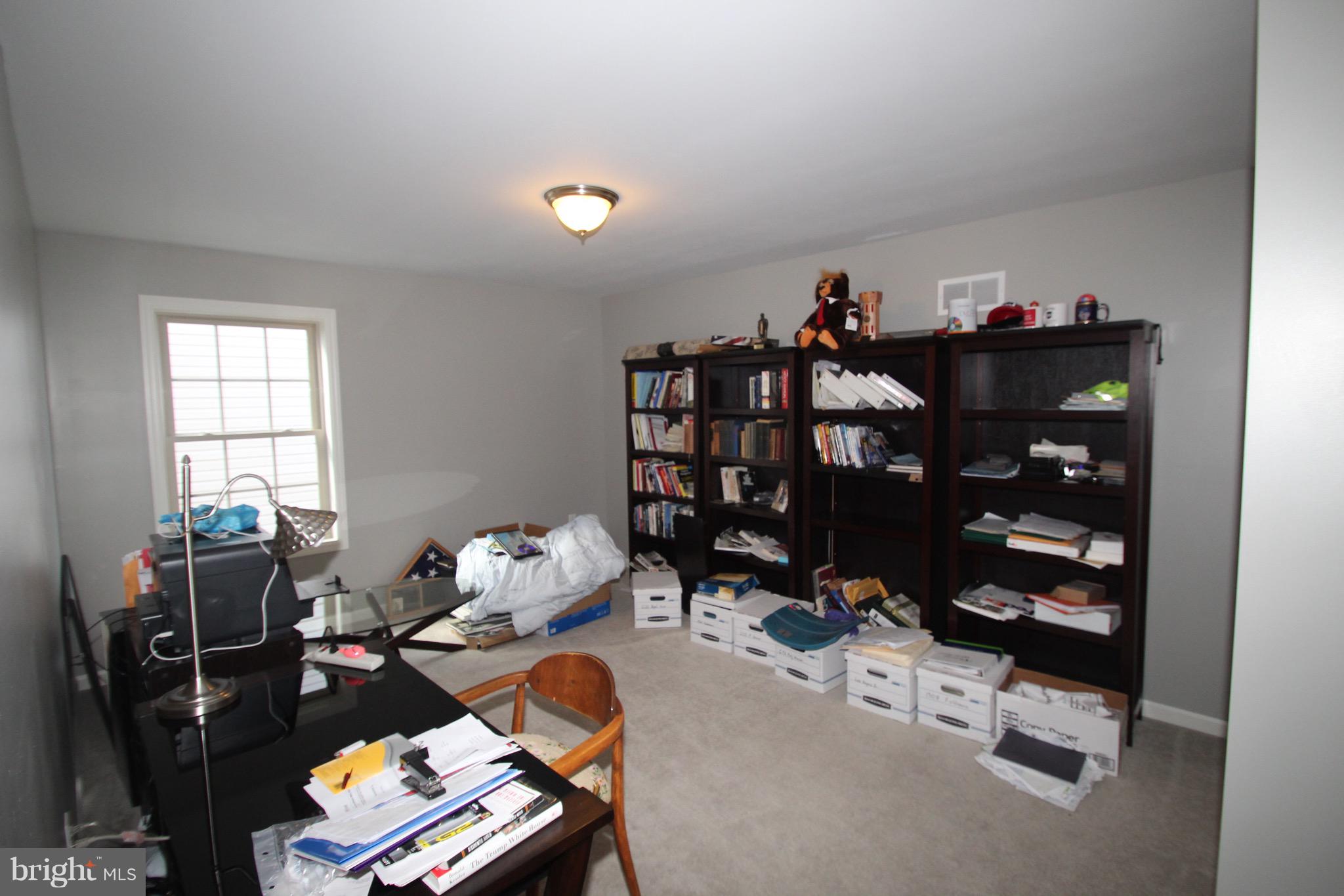 ELM TREE - Residential
